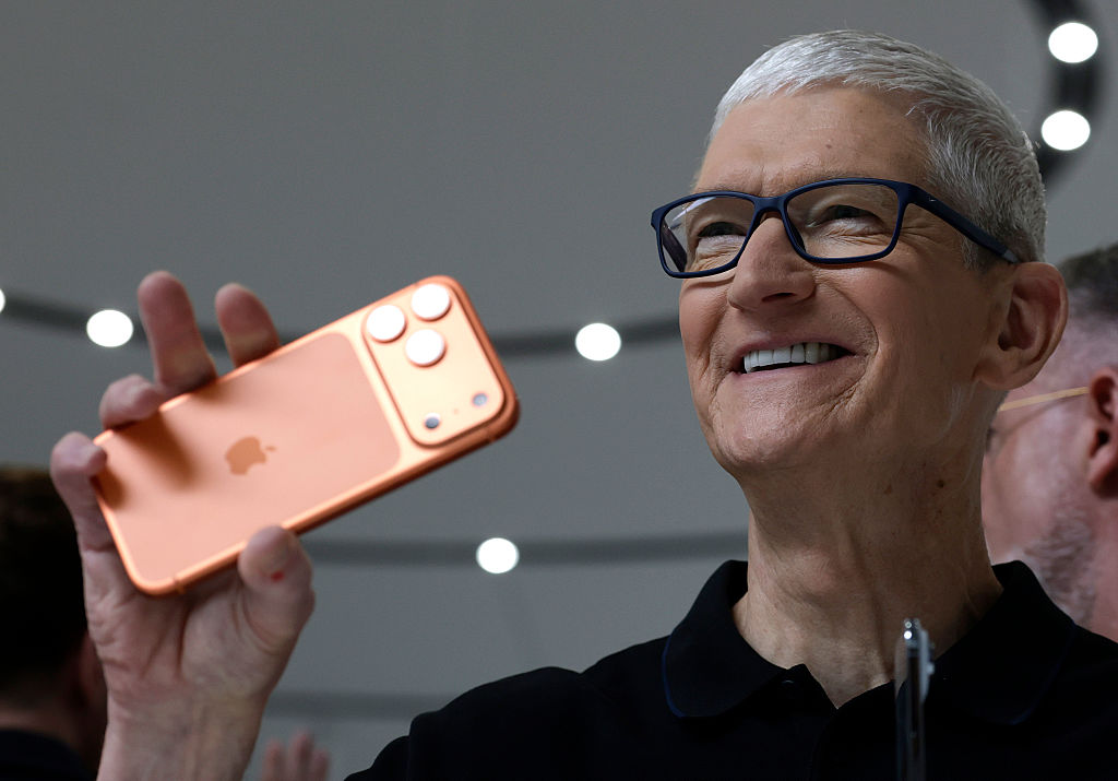 A Transição na Apple: O Legado de Tim Cook e os Desafios Futuros