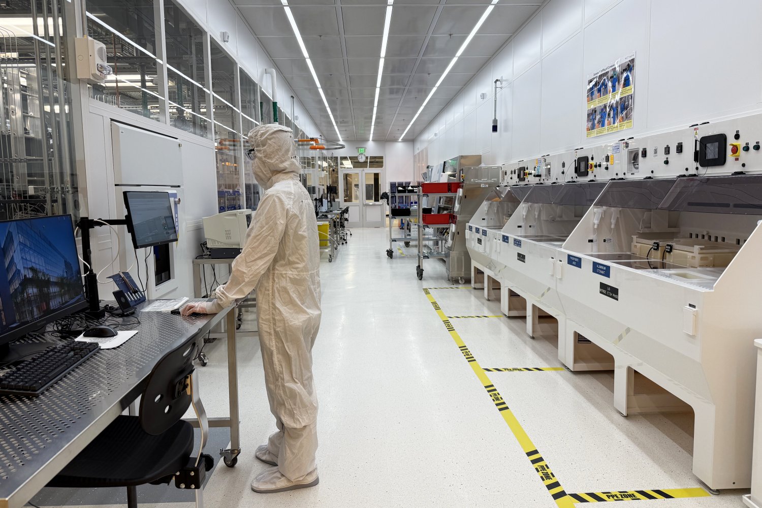 Navegando o Futuro da Pesquisa: A Revolução em Gestão de Laboratórios com NEMO no MIT.nano