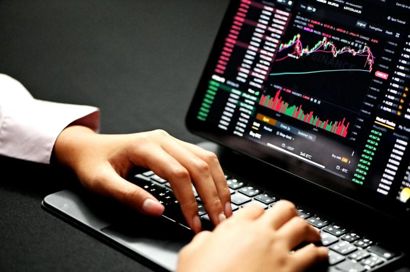 A Revolução Financeira: Usuários de Mercados Emergentes Tratando Exchanges de Cripto como Aplicativos Bancários