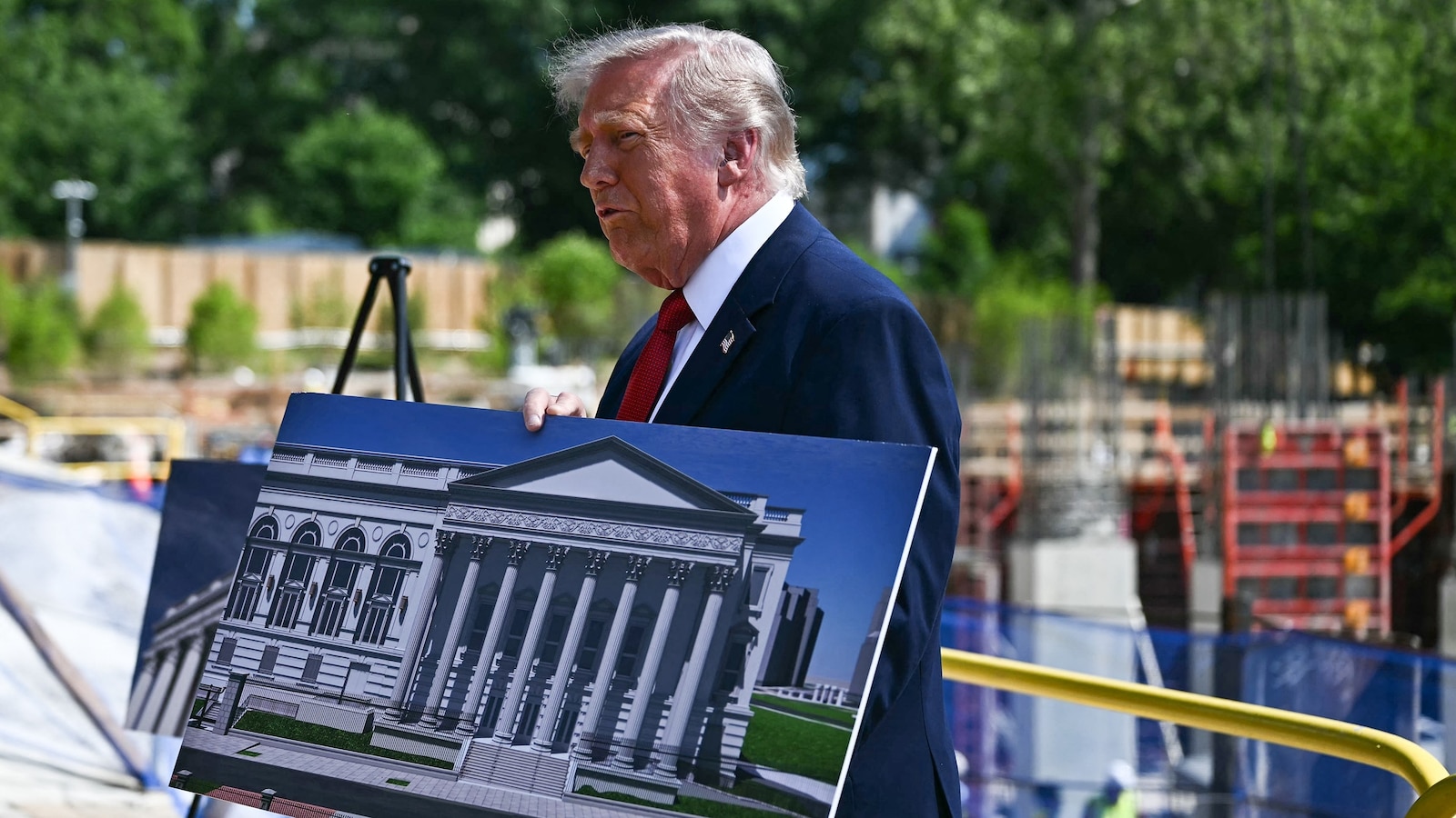 Trump Revela Detalhes sobre a Nova Sala de Bailes da Casa Branca