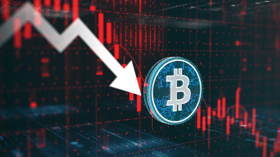 Estratégia Lucrativa: Venda de 32 BTC por $2,5 Milhões em Maio