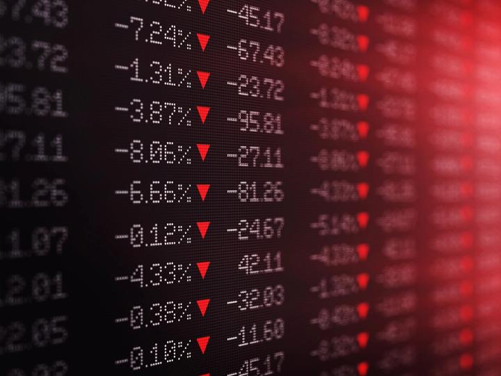 O Colapso do Bitcoin: Uma Análise das Dinâmicas de Mercado