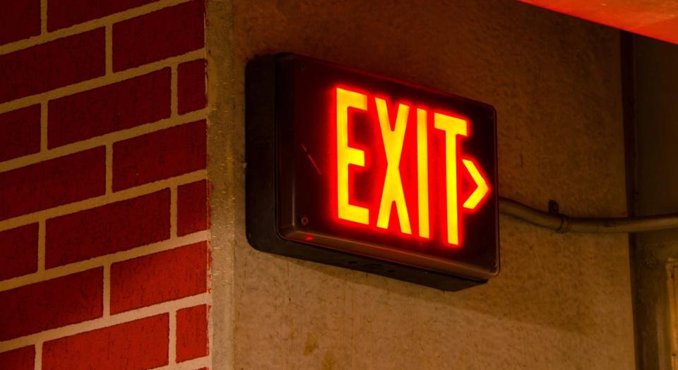 A Grande Hemorragia de ETFs de Criptomoedas: O Que o Futuro Reserva?