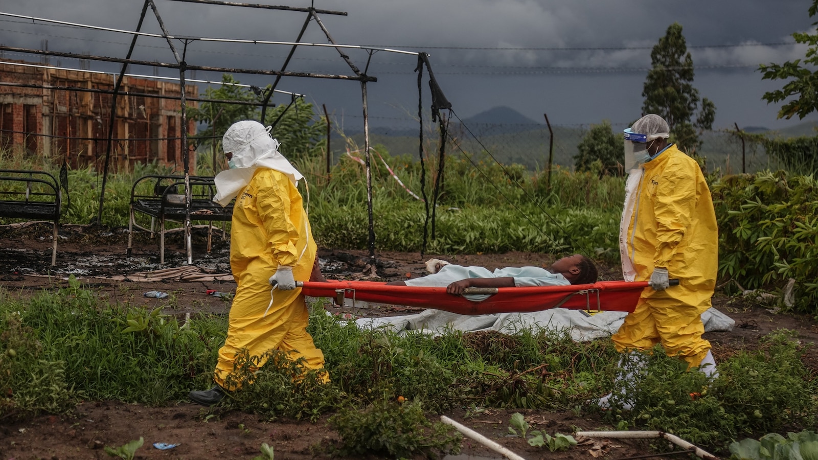 Confiança como Essencial na Luta Contra a Epidemia de Ebola: Desafios e Avanços Futuristicos