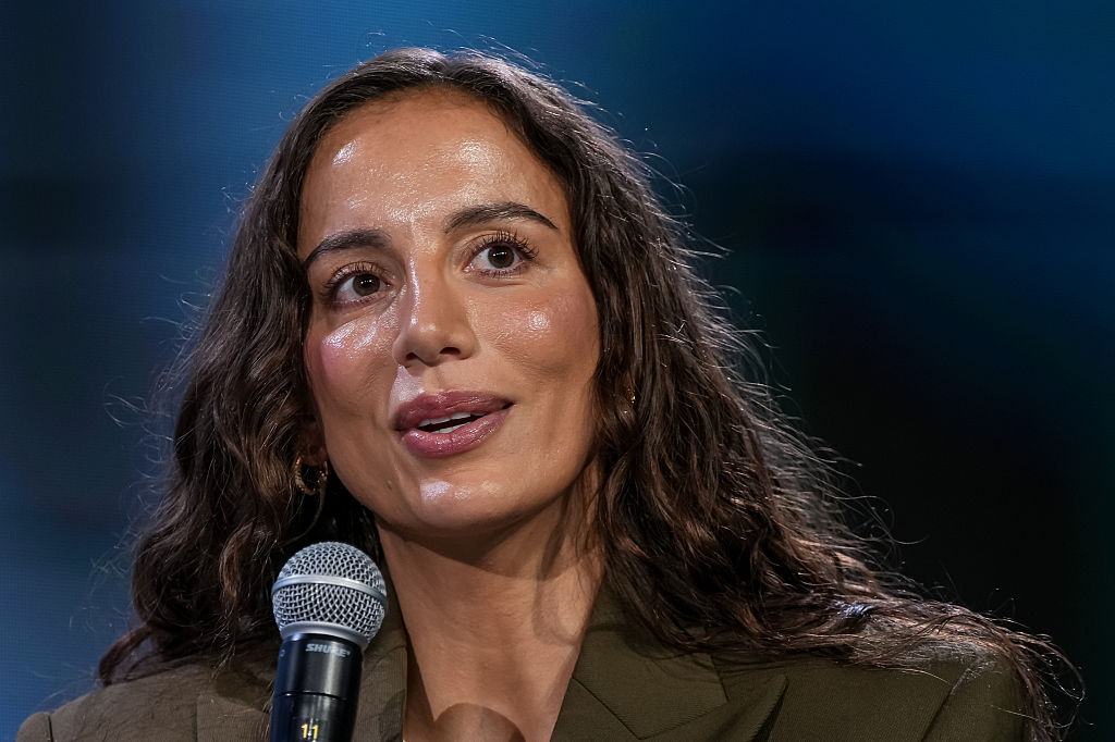 Mira Murati: A Volta ao Palco e os Desafios do Mercado
