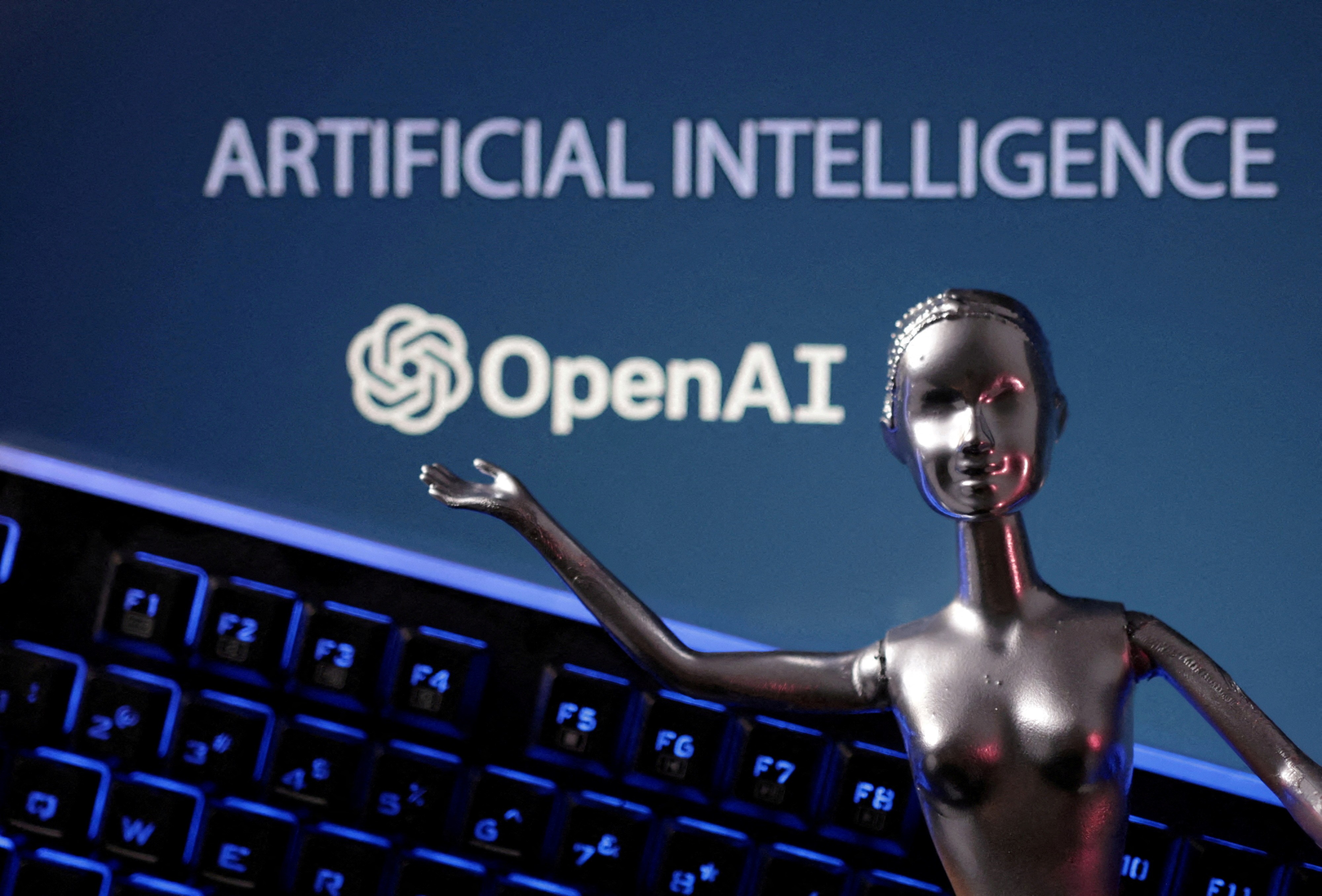 OpenAI, dona do ChatGPT, entra com pedido de IPO; empresa pode valer US$ 1 trilhão