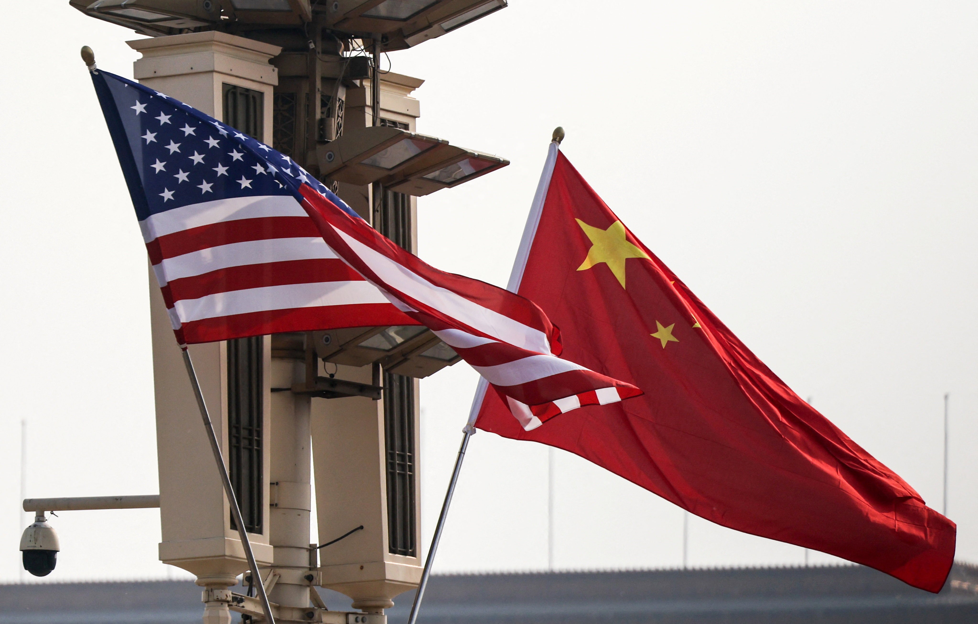 EUA Atualizam Lista de Empresas Chinesas Acusadas de Colaboração com o Exército