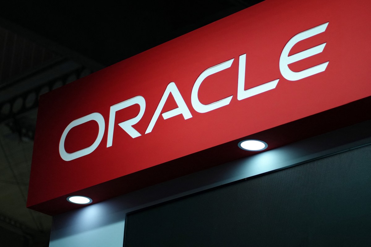 Grupo de Hackers ShinyHunters Afirma Ter Comprometido Servidores Oracle PeopleSoft de Mais de 100 Organizações