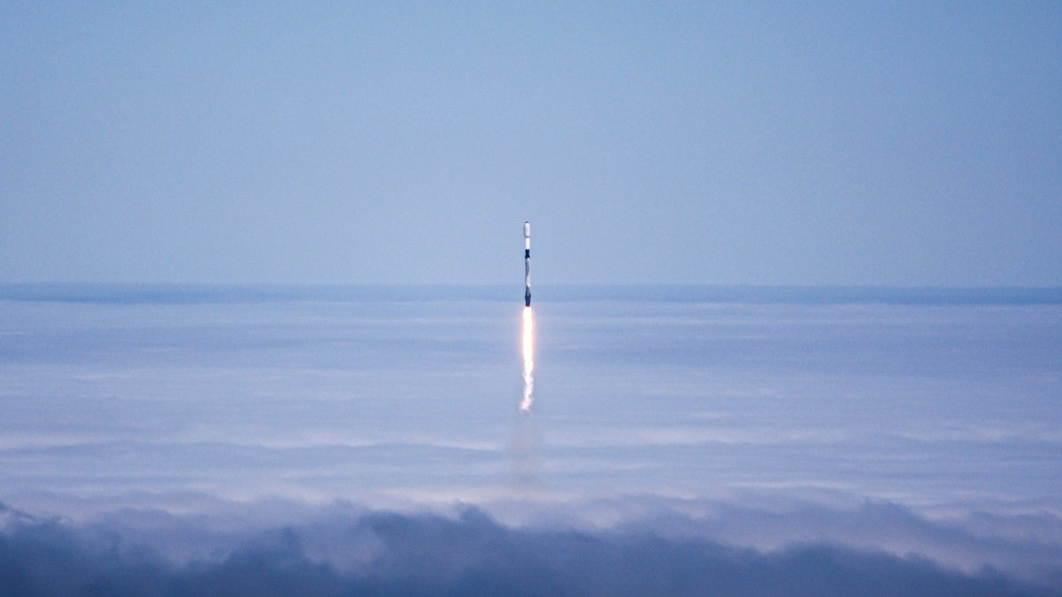 SpaceX Define Preço de Ações em $135 em Maior IPO da História