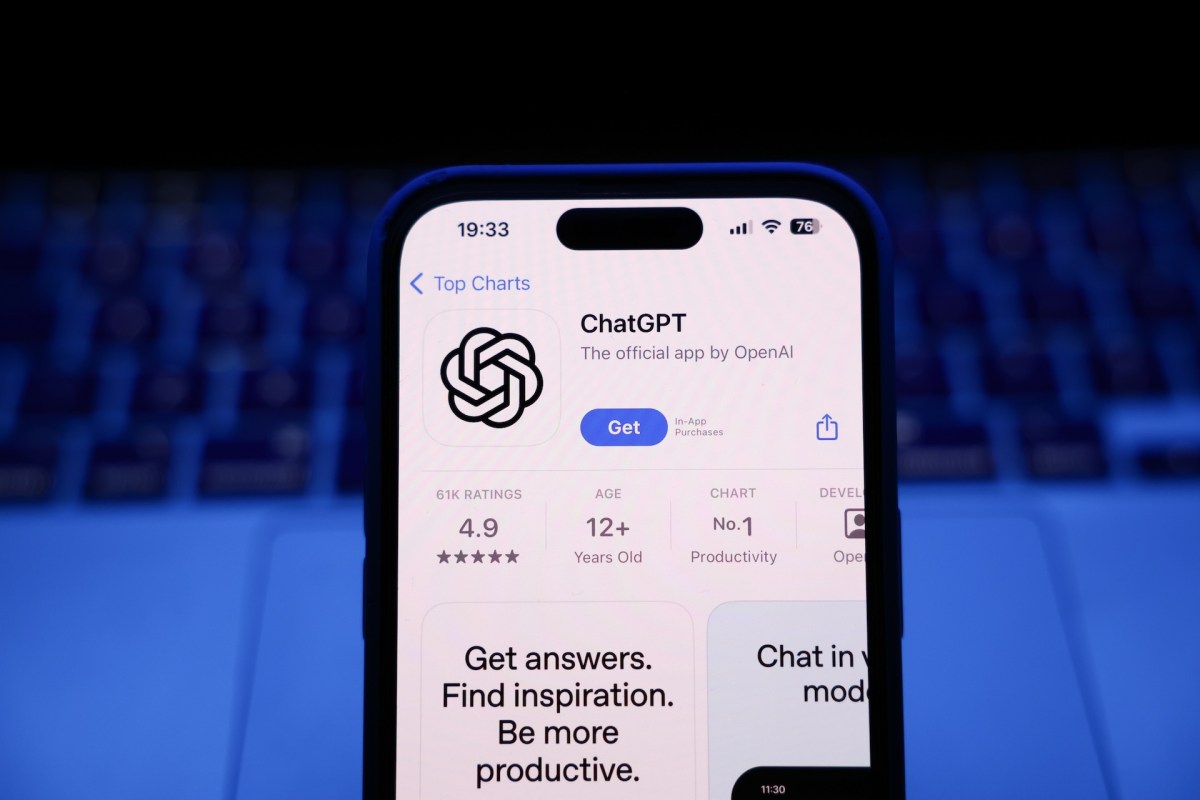 ChatGPT's Market Share Slips Below 50% pela Primeira Vez