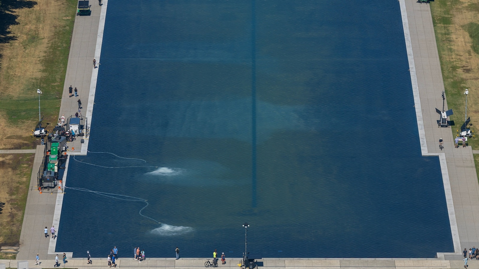 Polícia do Parque dos EUA busca identificar indivíduo na investigação de vandalismo no Reflecting Pool