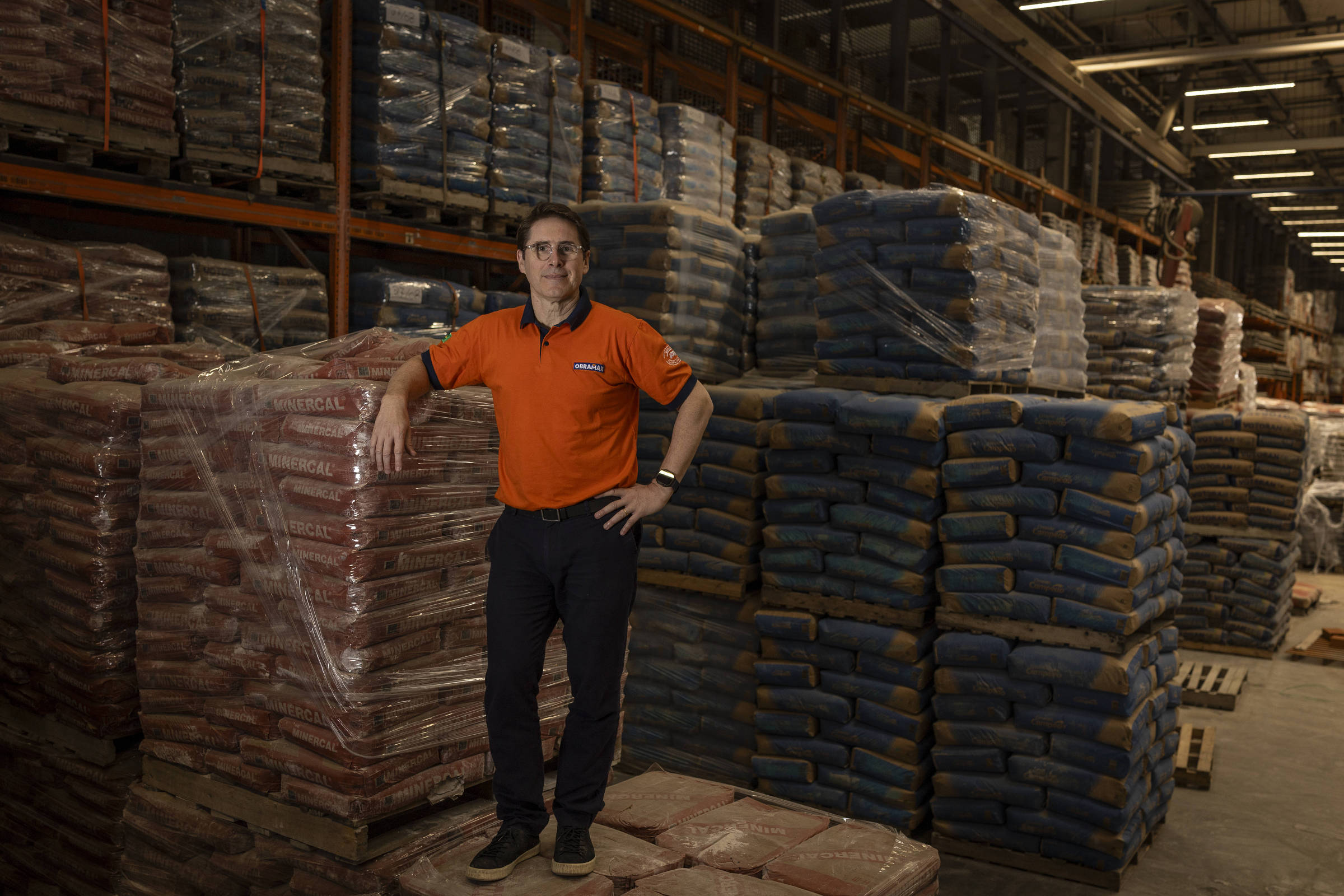 Obramax Investirá R$ 13,5 Bilhões em Expansão Apesar do Cenário Econômico Desfavorável