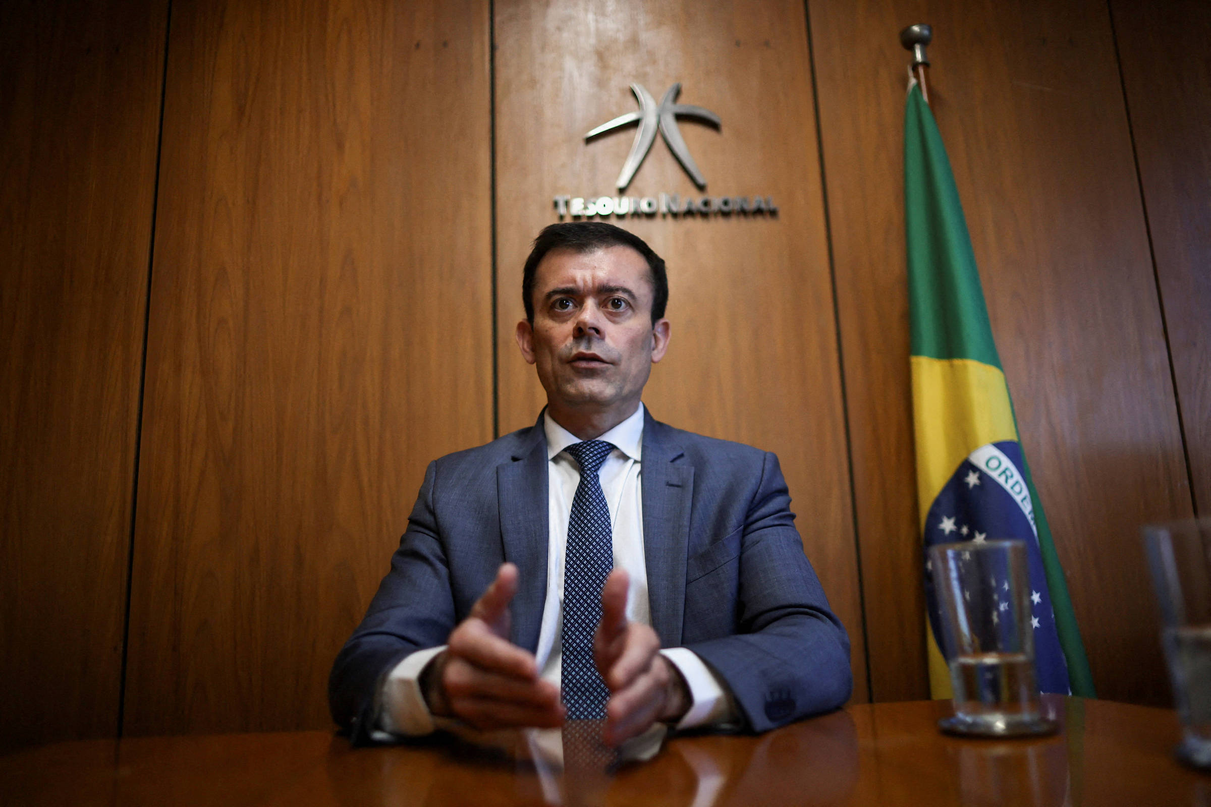 Desenrola: Impactos na Economia e a Nova Abordagem Financeira