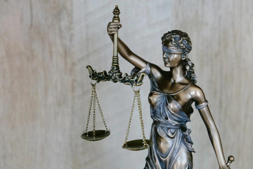 O CEO da Goliath Ventures se declara culpado em esquema Ponzi de $400 milhões em criptomoeda