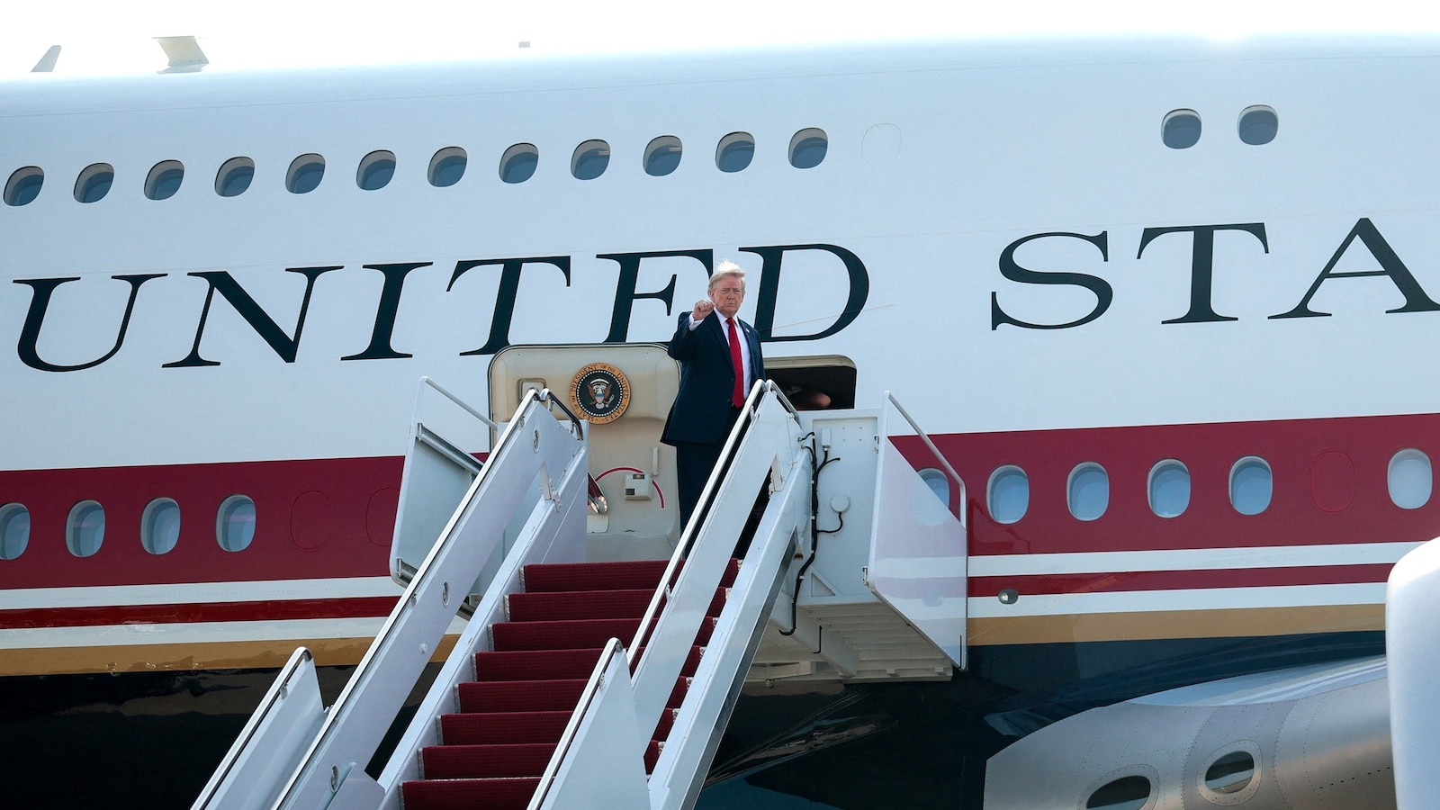 Trump Takes First Flight on Retroffited Air Force One Gifted by Qatar