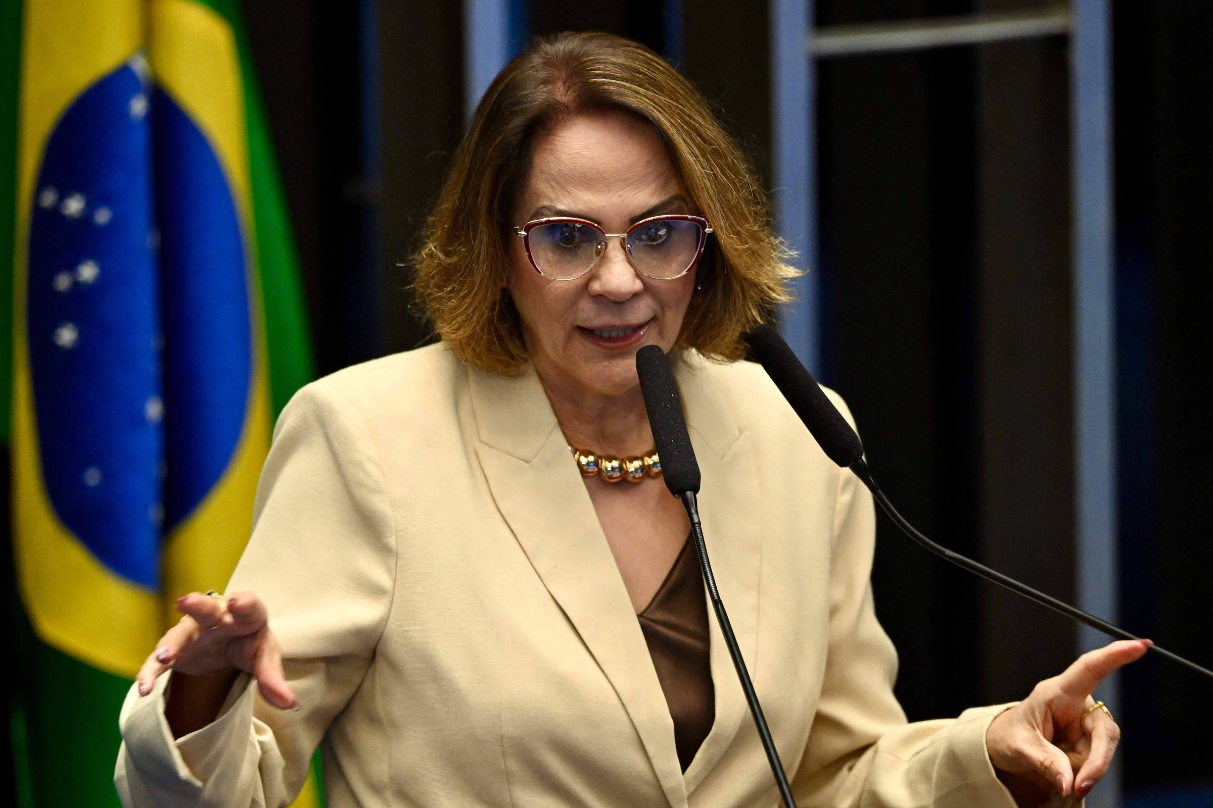 Aliadas de Michelle boicotaram evento de Flávio após omissão sobre Figueiredo
