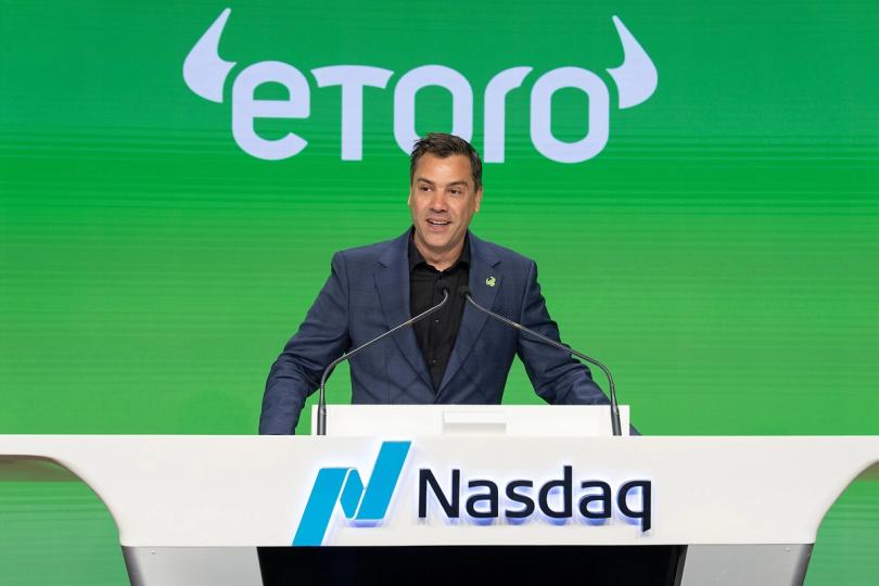 EToro Investe na Plataforma de Derivativos Onchain Extended