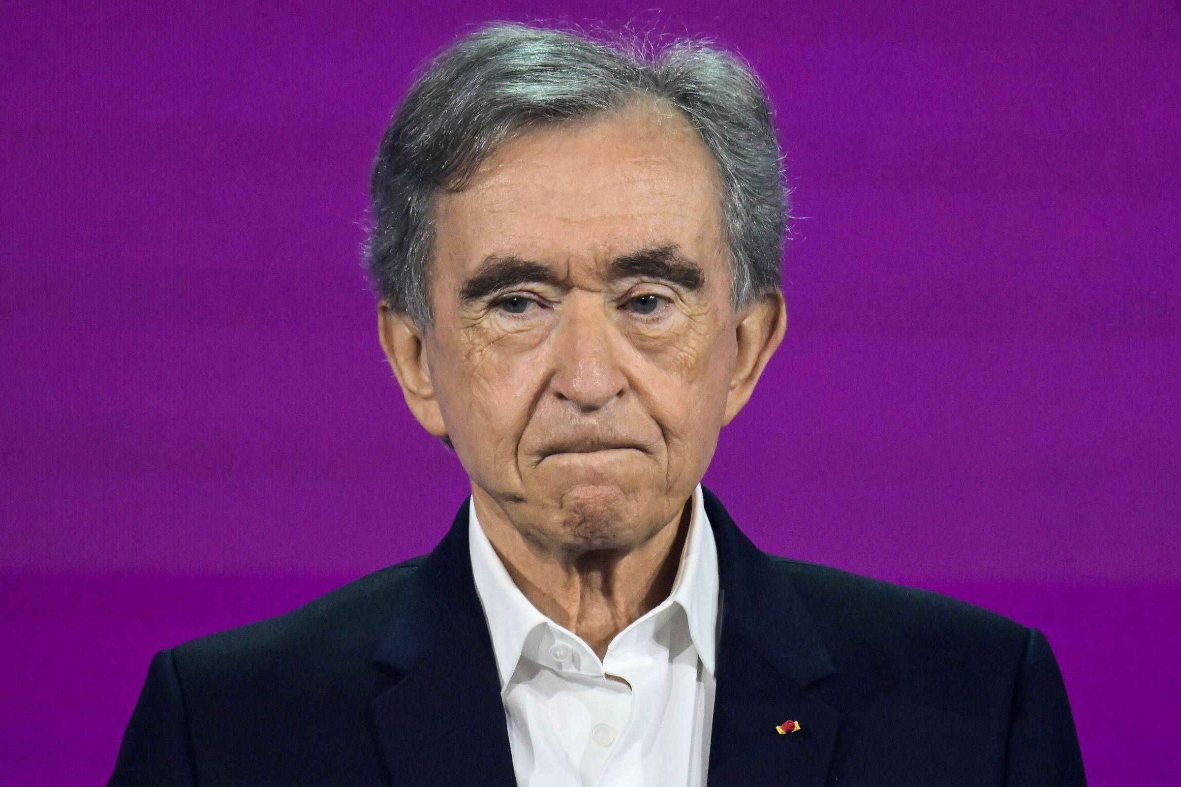 Bernard Arnault é Multado em R$ 132,9 Milhões por Sonegação de Impostos na França
