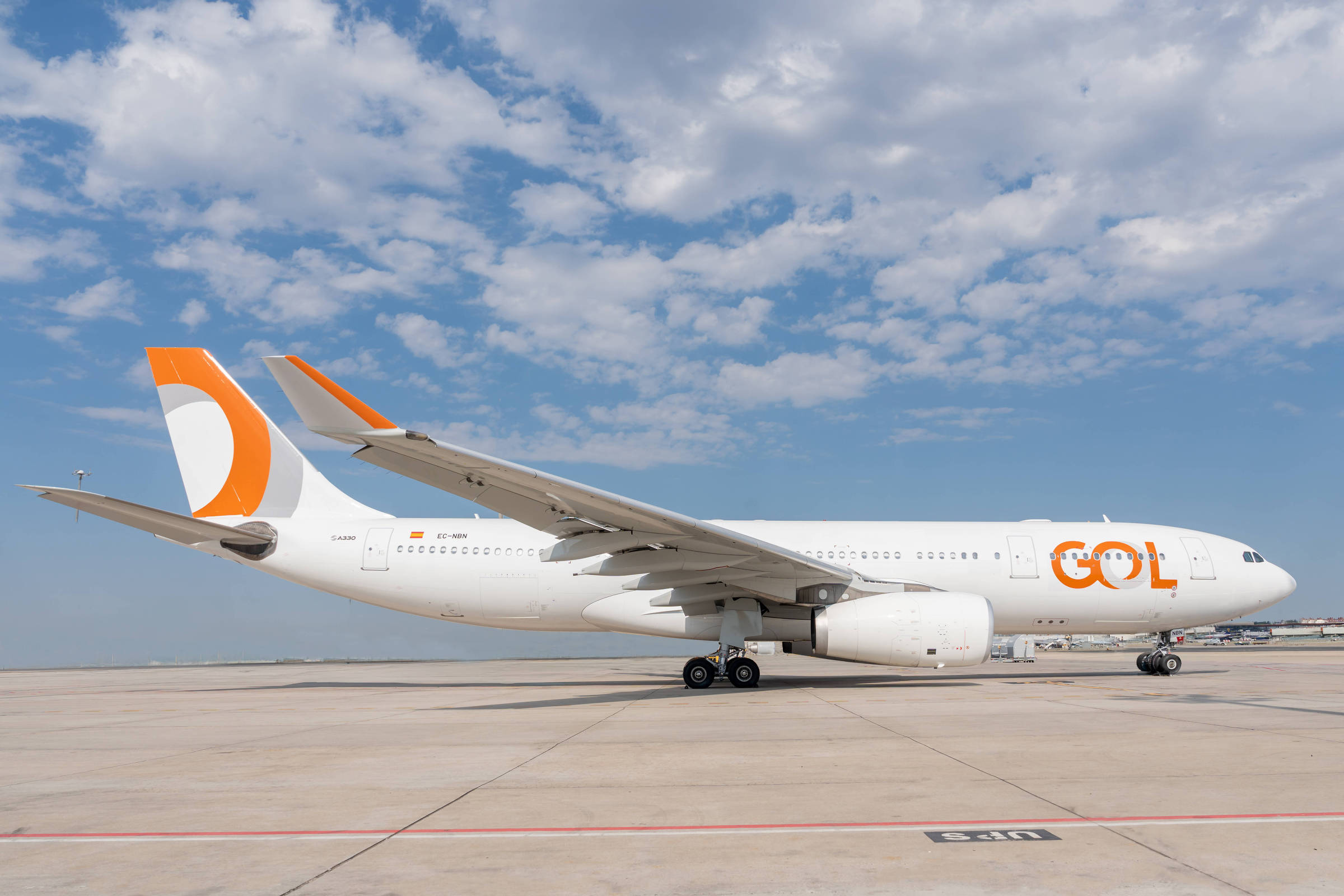 O Futuro da Aviação: O Primeiro Airbus A330 da Gol Chega ao Brasil