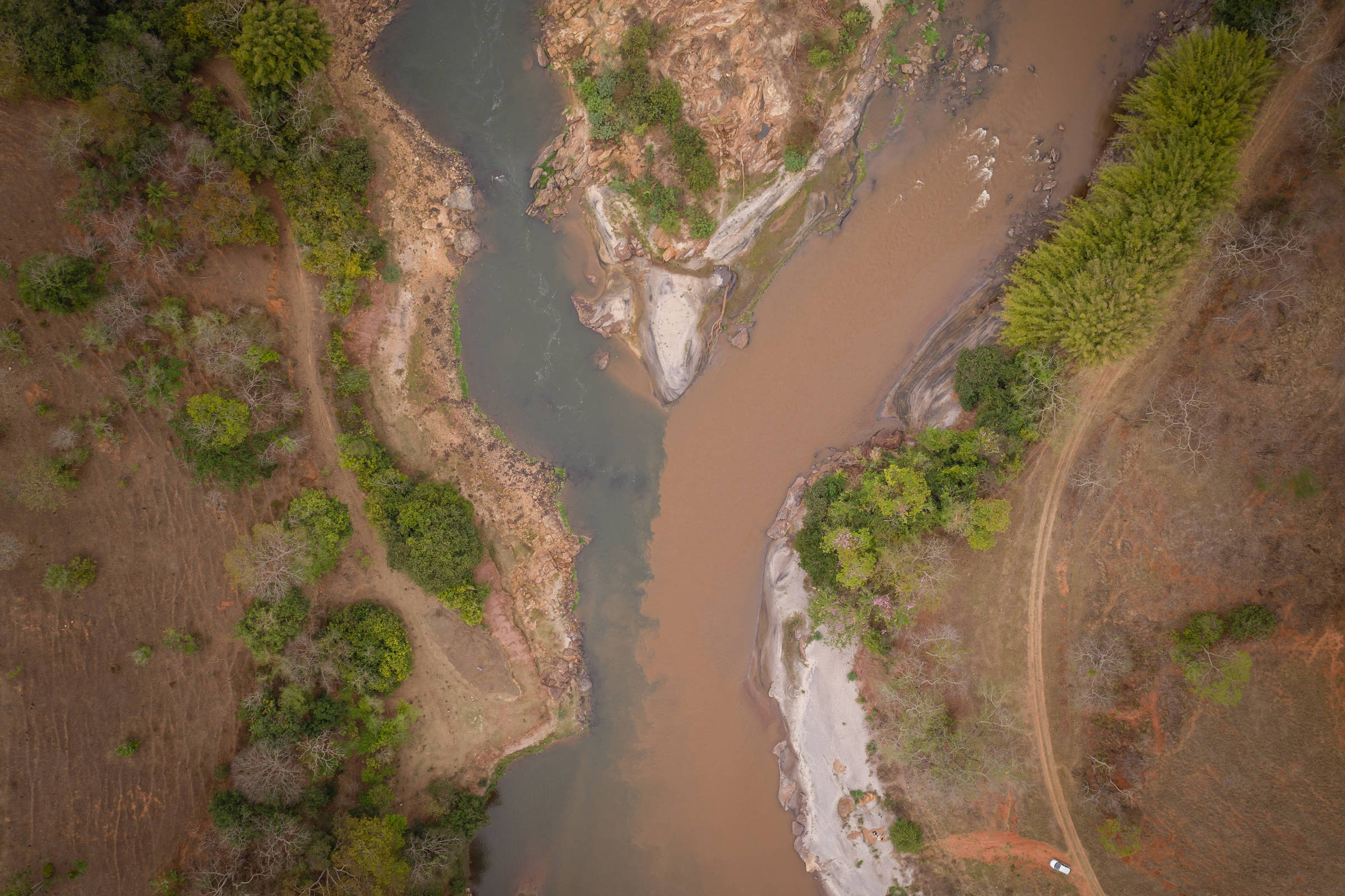 AGU Questiona STF Sobre Pagamento Sem Correção no Acordo de Mariana