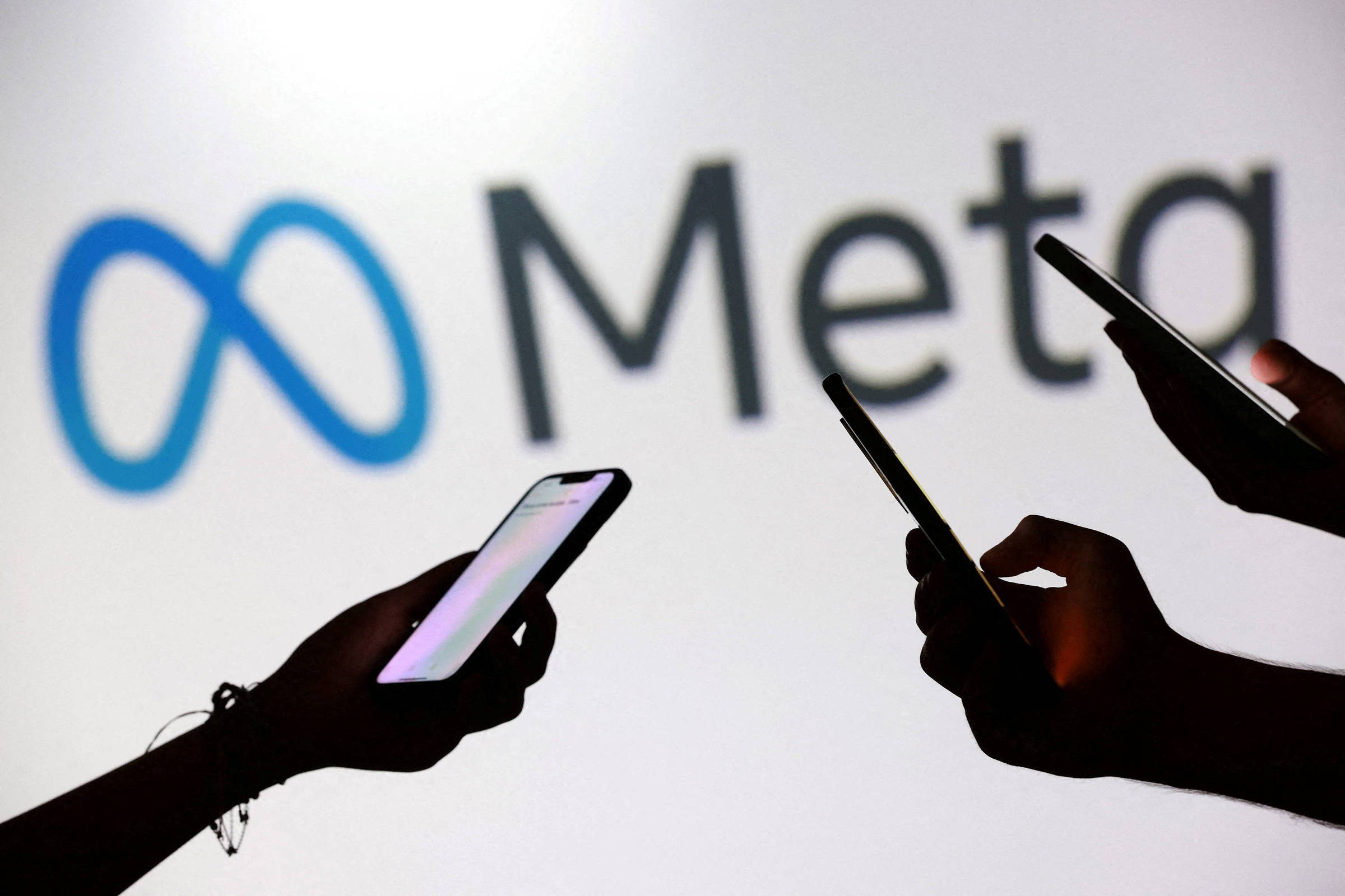 Meta deve pagar a grupos de mídia por uso de conteúdo, diz órgão francês de concorrência