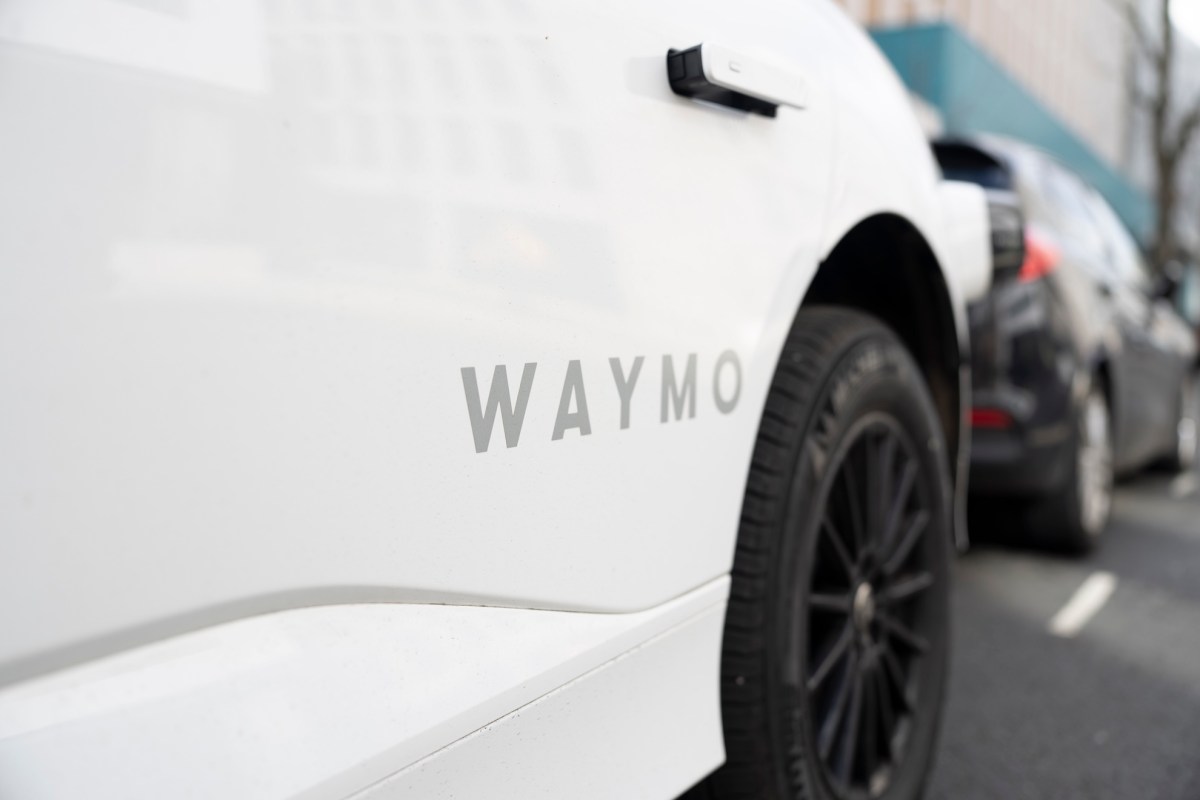 Feds Demand Autonomous Vehicle Companies Stop Interfering with First Responders
