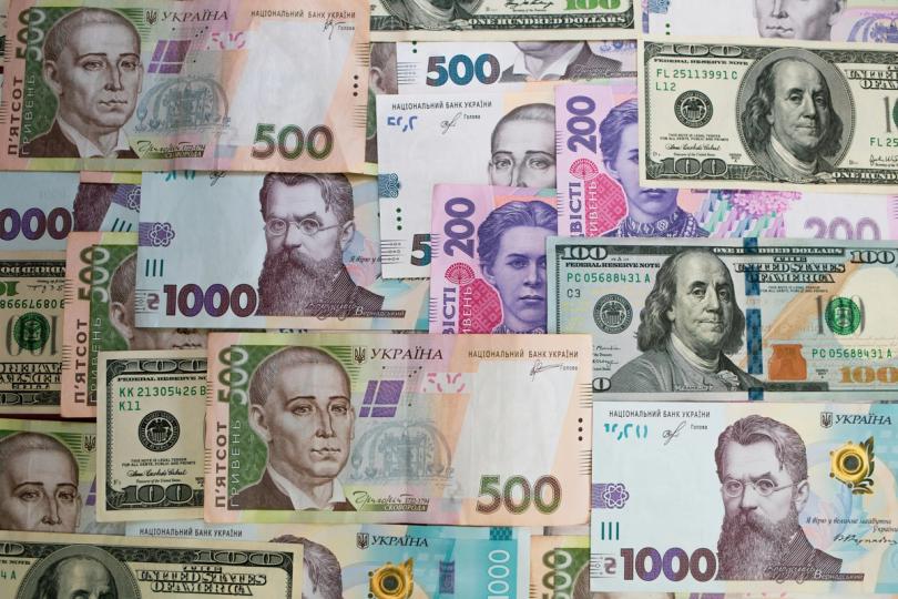 Trader de Cripto Aplica Estratégia Legendária de HODL em Aposta Forex de EUR/USD
