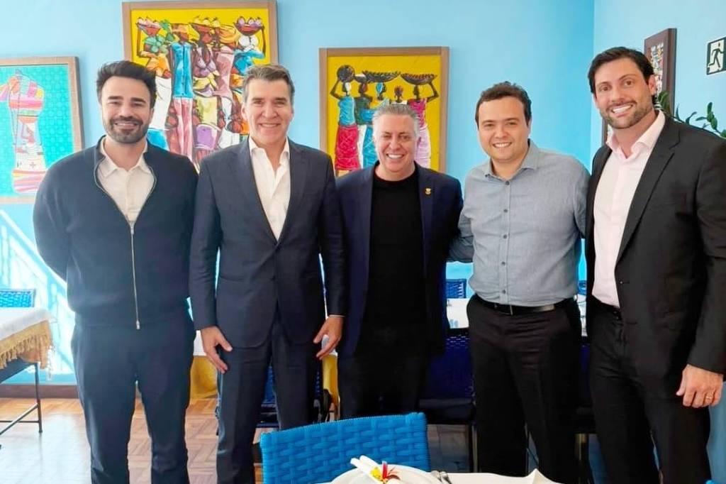 Desdobramentos Políticos em Minas: Jarbas Soares Busca Aliança Estratégica
