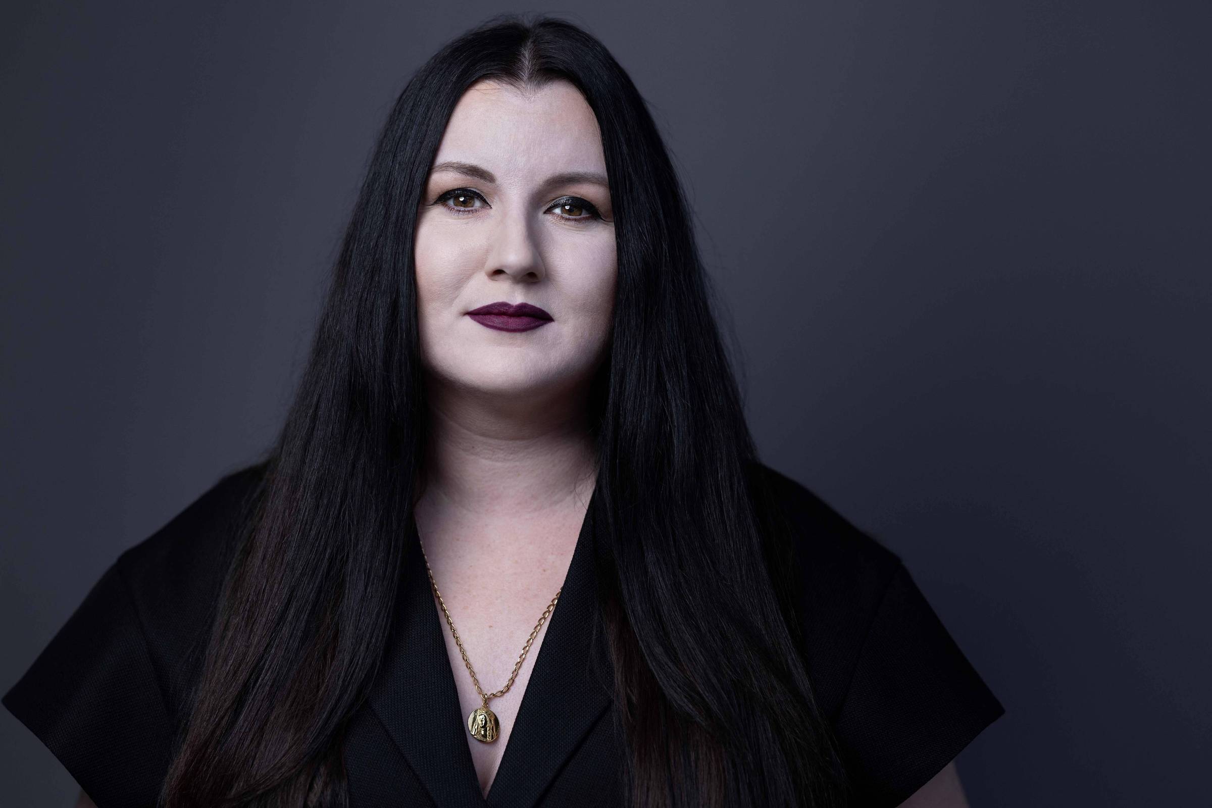 Fidji Simo, braço direito de CEO da OpenAI, anuncia saída da empresa