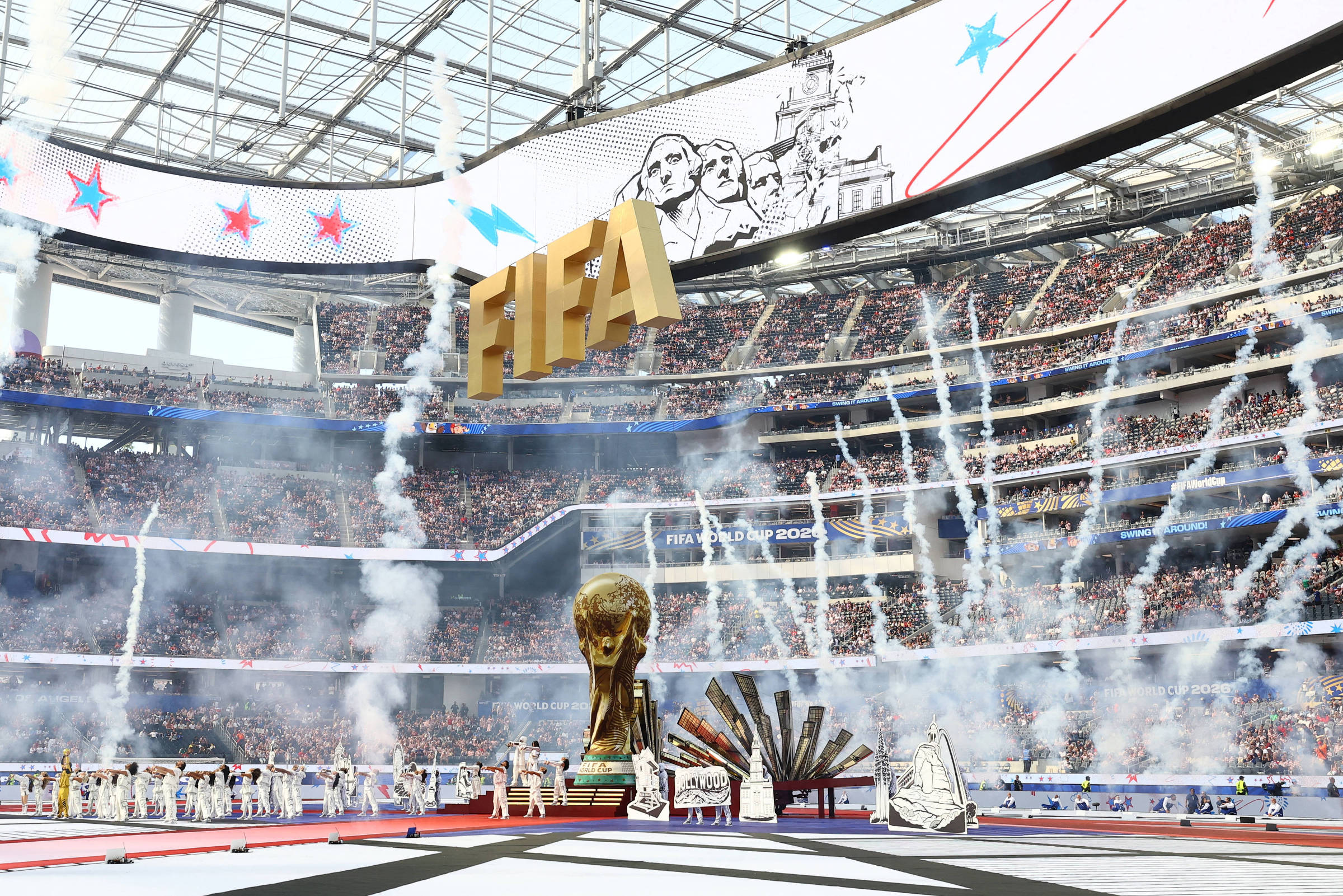 A Copa do Excesso: A Simplificação de um Grande Evento
