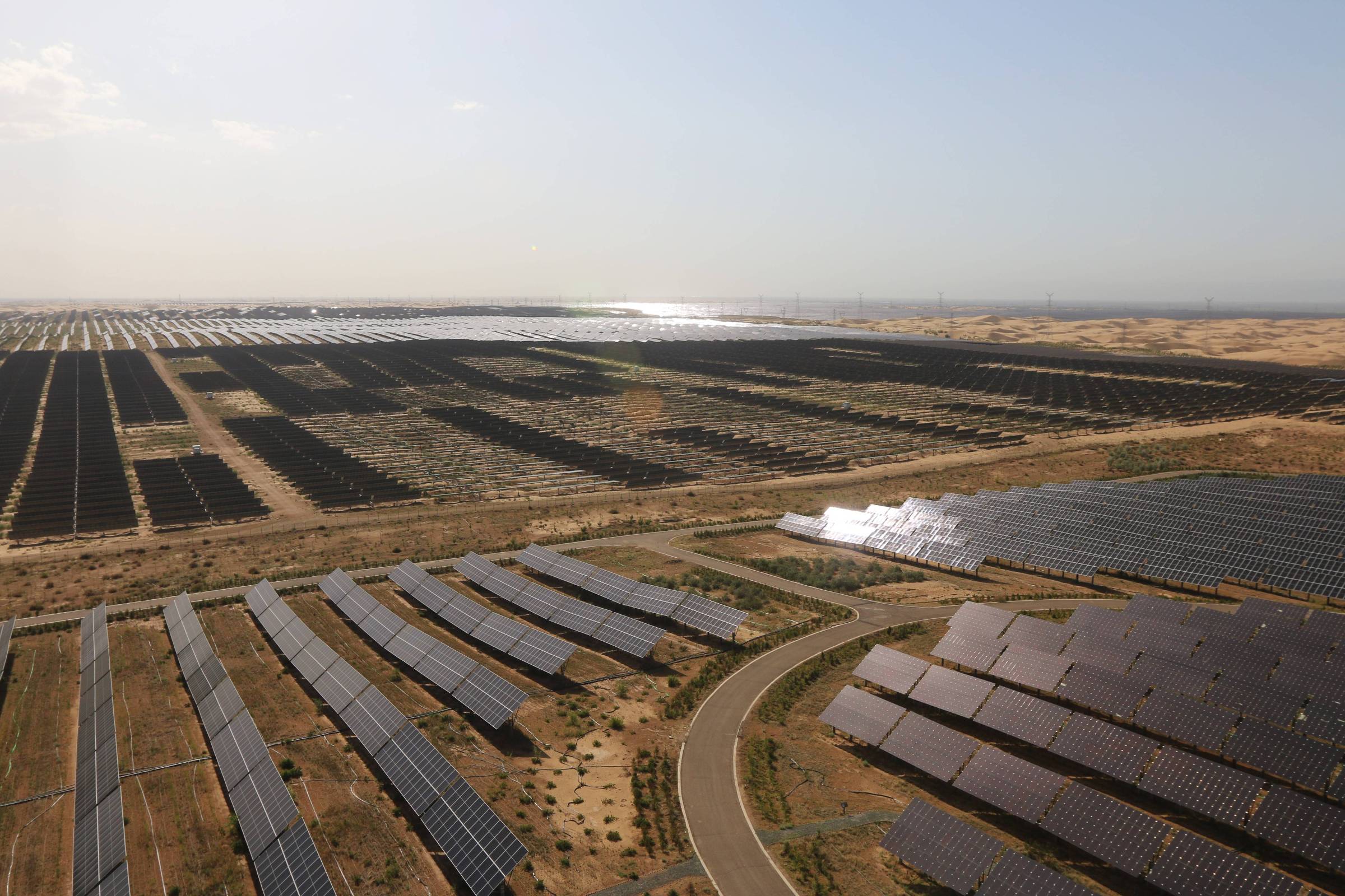 A Grande Muralha Solar: Um Futuro Brilhante no Deserto Chinês