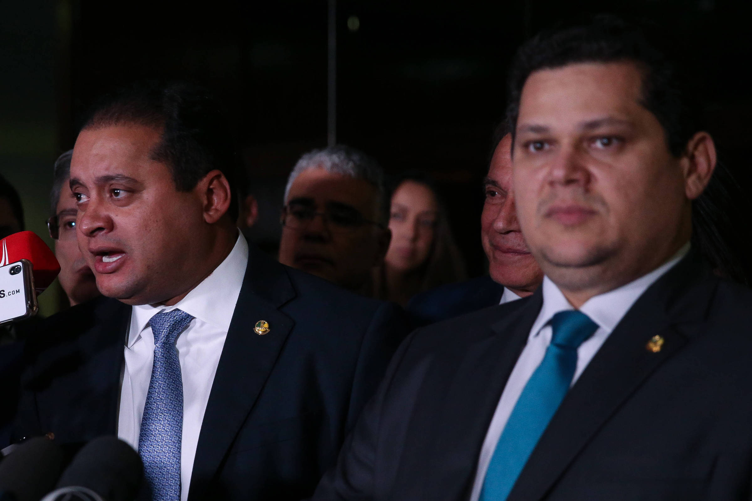 A Manutenção de Cargos e Benefícios no Senado: Uma Análise do Cenário Atual