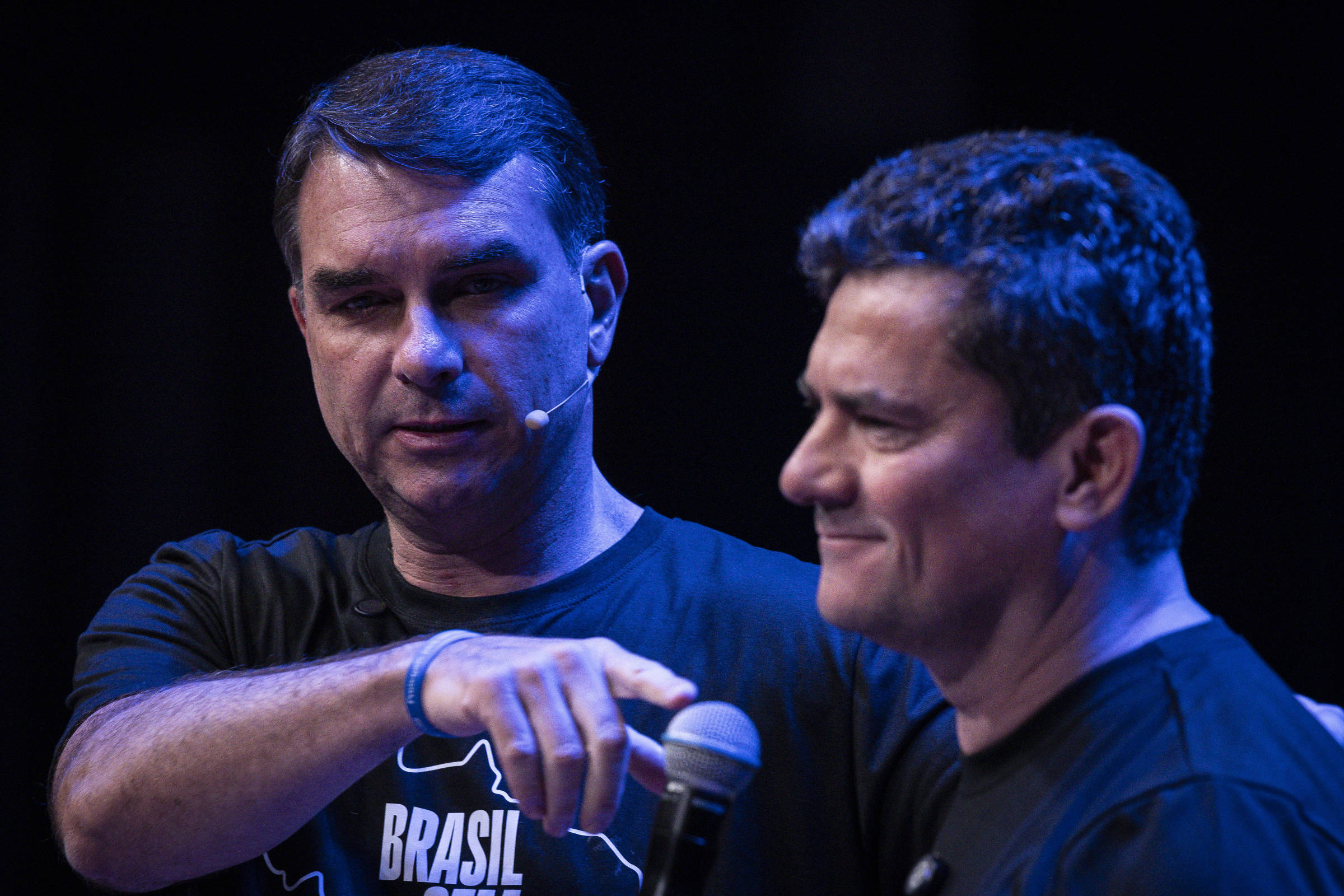 Sergio Moro e as Revelações sobre Bolsonaro: Um Olhar Futurista na Corrupção Brasileira