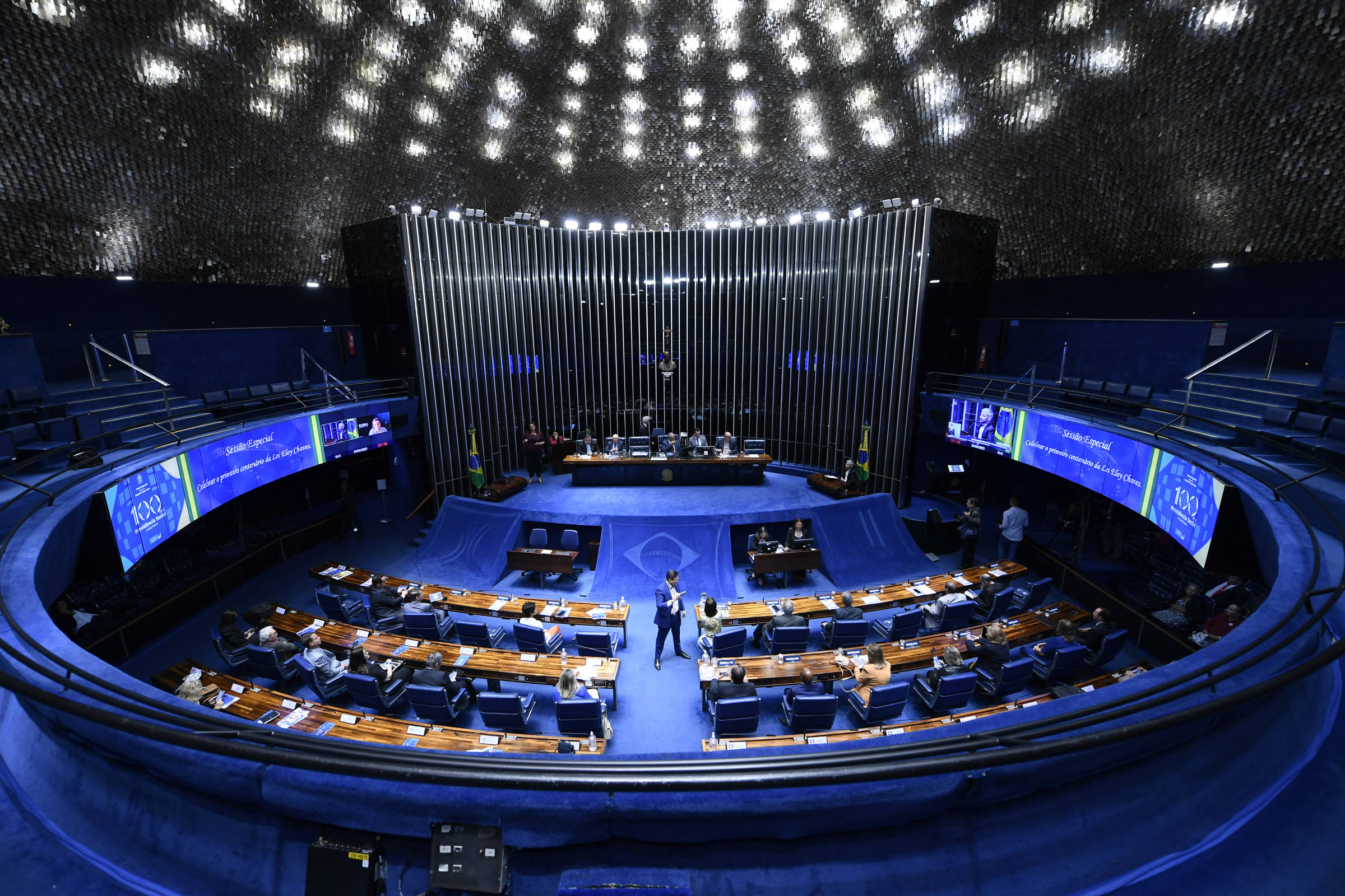 Entenda a PEC 14 e o que pode mudar na aposentadoria dos agentes de saúde