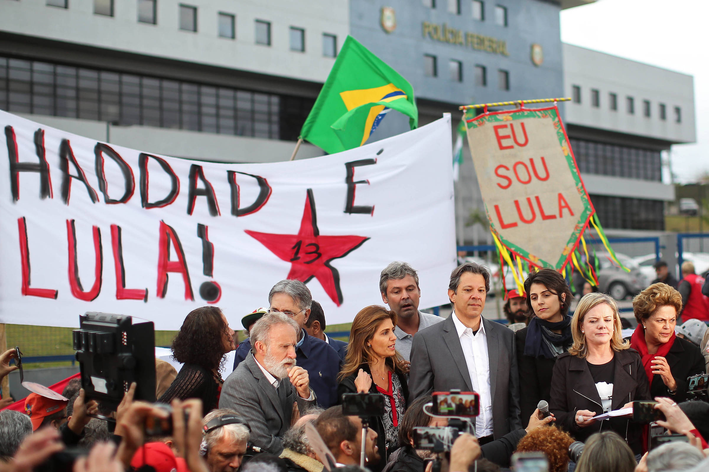 Estratégias de Campanha e a Prática do Contato: O Caso Lula e Haddad