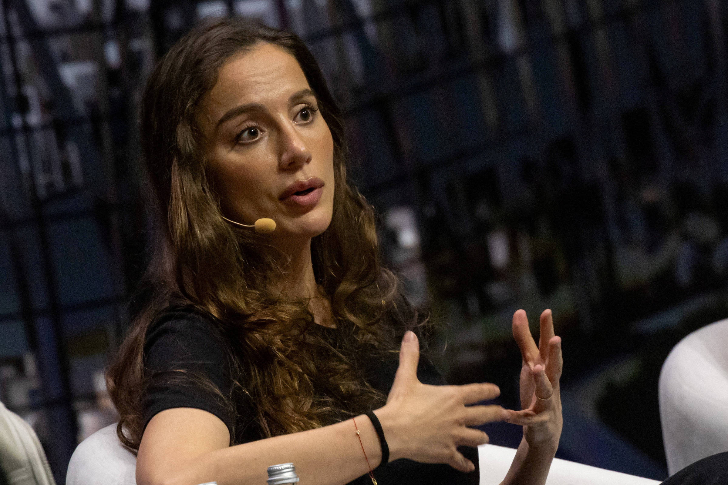Empresa de Mira Murati, ex-OpenAI, apresenta modelo de IA baseado em tecnologia chinesa