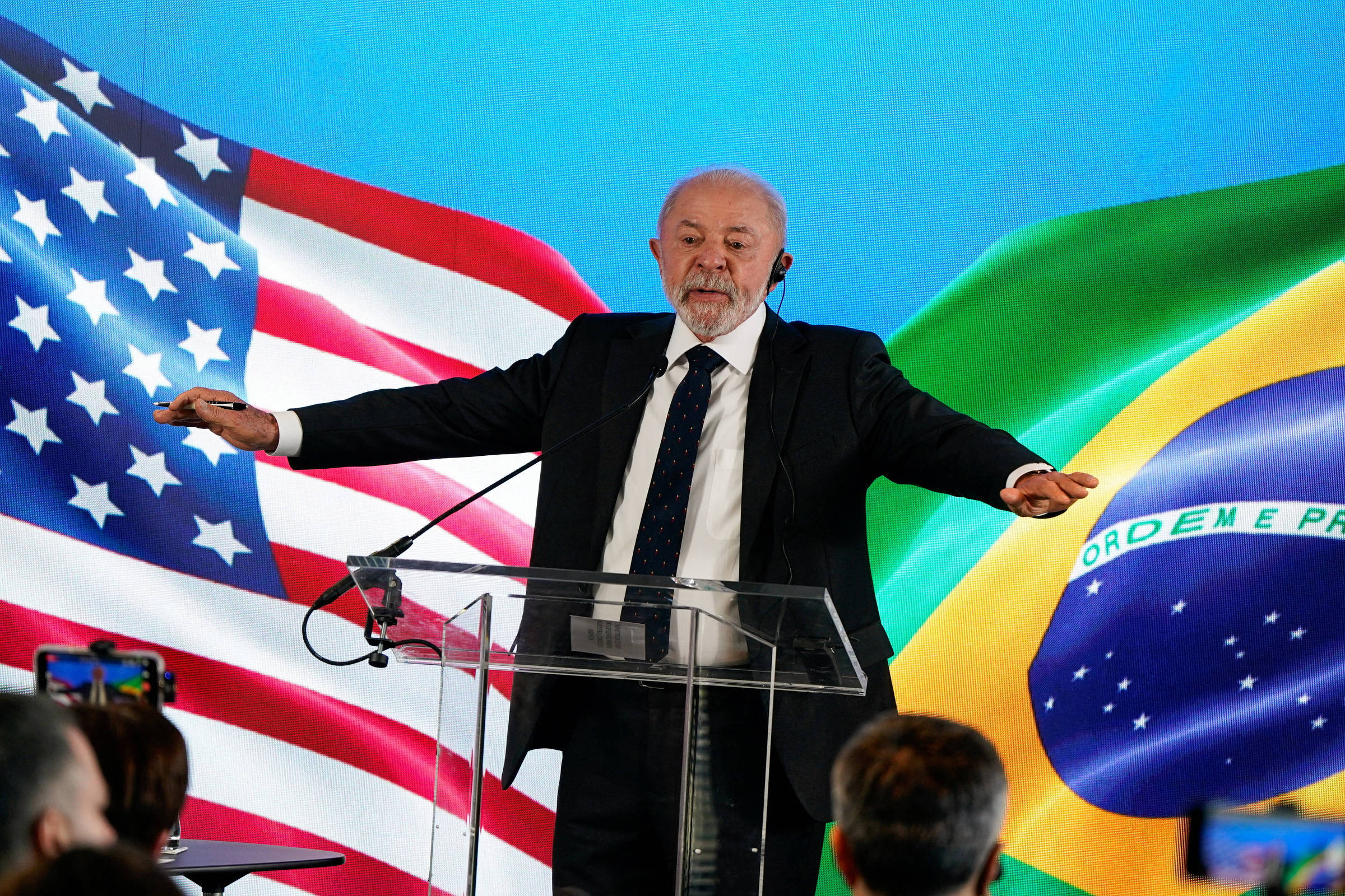 Governo Lula frente ao tarifaço dos EUA: Desafios e Estratégias