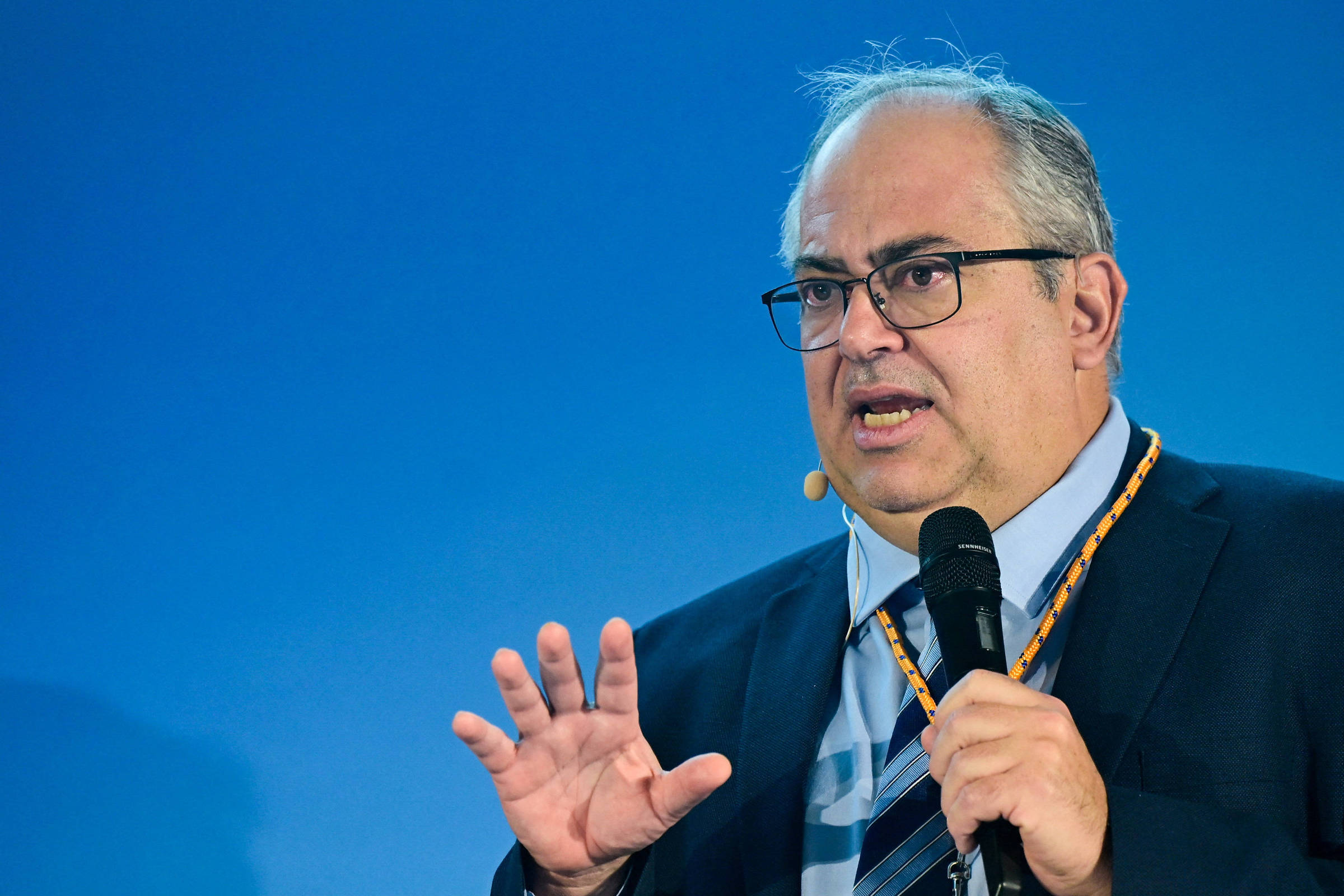 Impactos Futuro do Tarifaço nos Setores Moveleiro, Calçadista e Têxtil