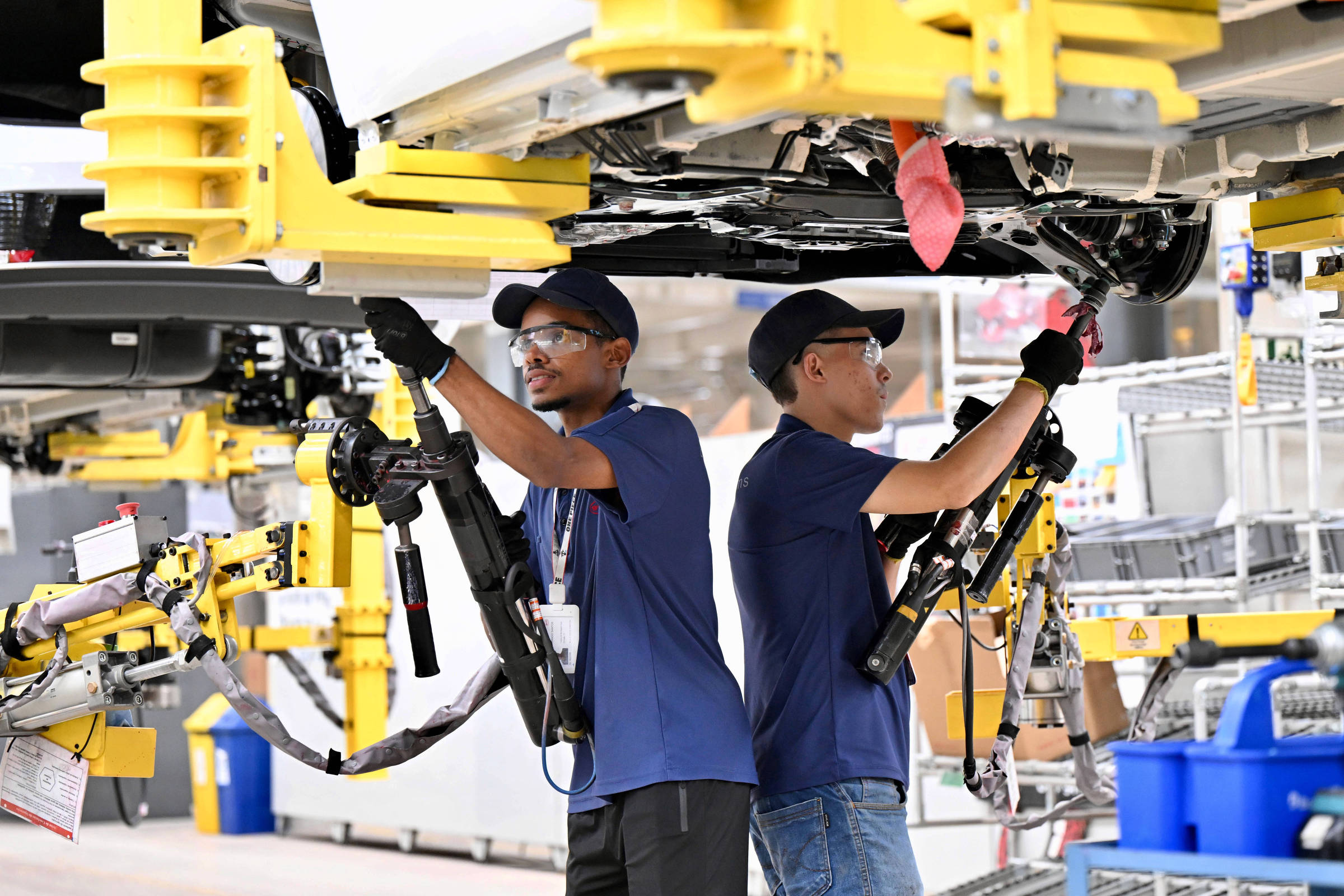 BYD Celebra 100 mil Carros Montados na Bahia e Olha para o Futuro da Produção Local