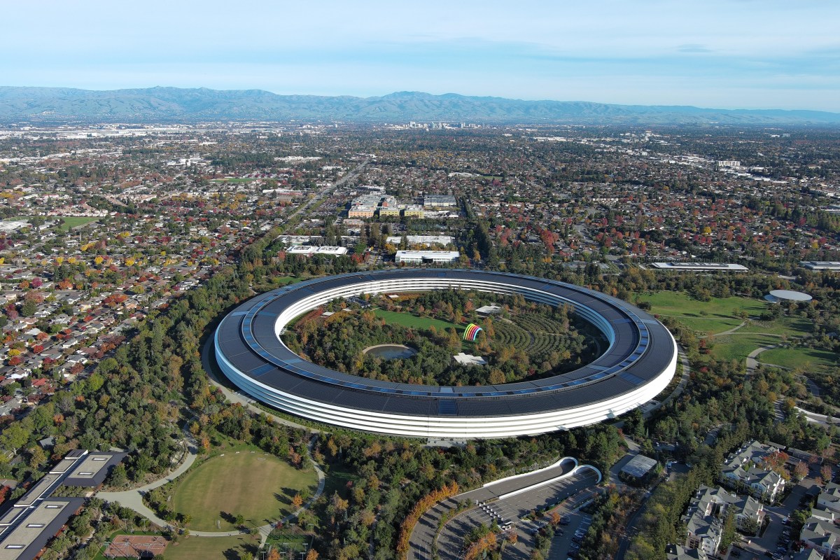 Apple e Google Sob Pressão: Exclusão de Aplicativos Antiéticos do Mercado Digital