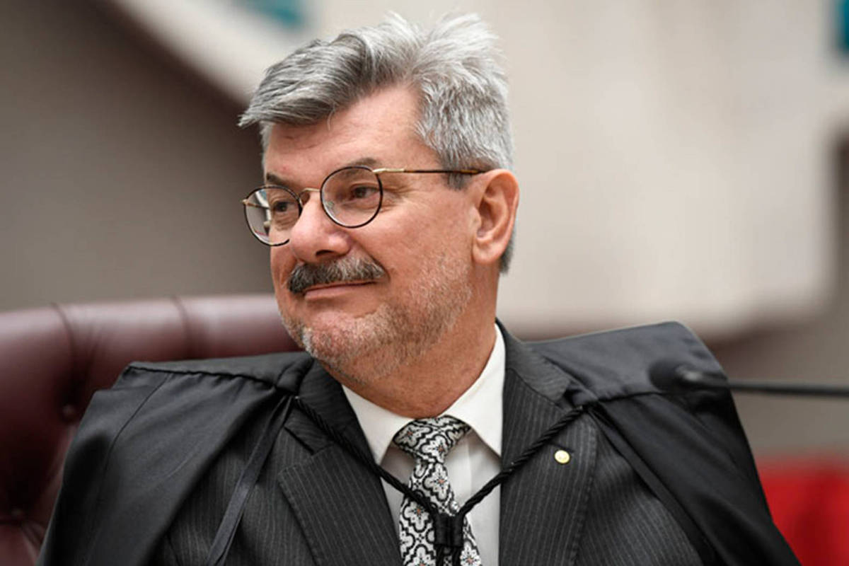 Defesa de Marco Buzzi Apresenta Laudo de Disfunção Erétil e Requer Absolvição em Acusações de Assédio Sexual
