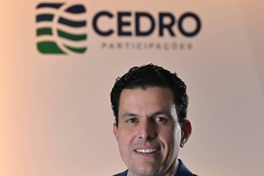 Mudanças no Grupo Cedro: Lucas Kallas Deixa a Presidência em Meio a Controvérsias
