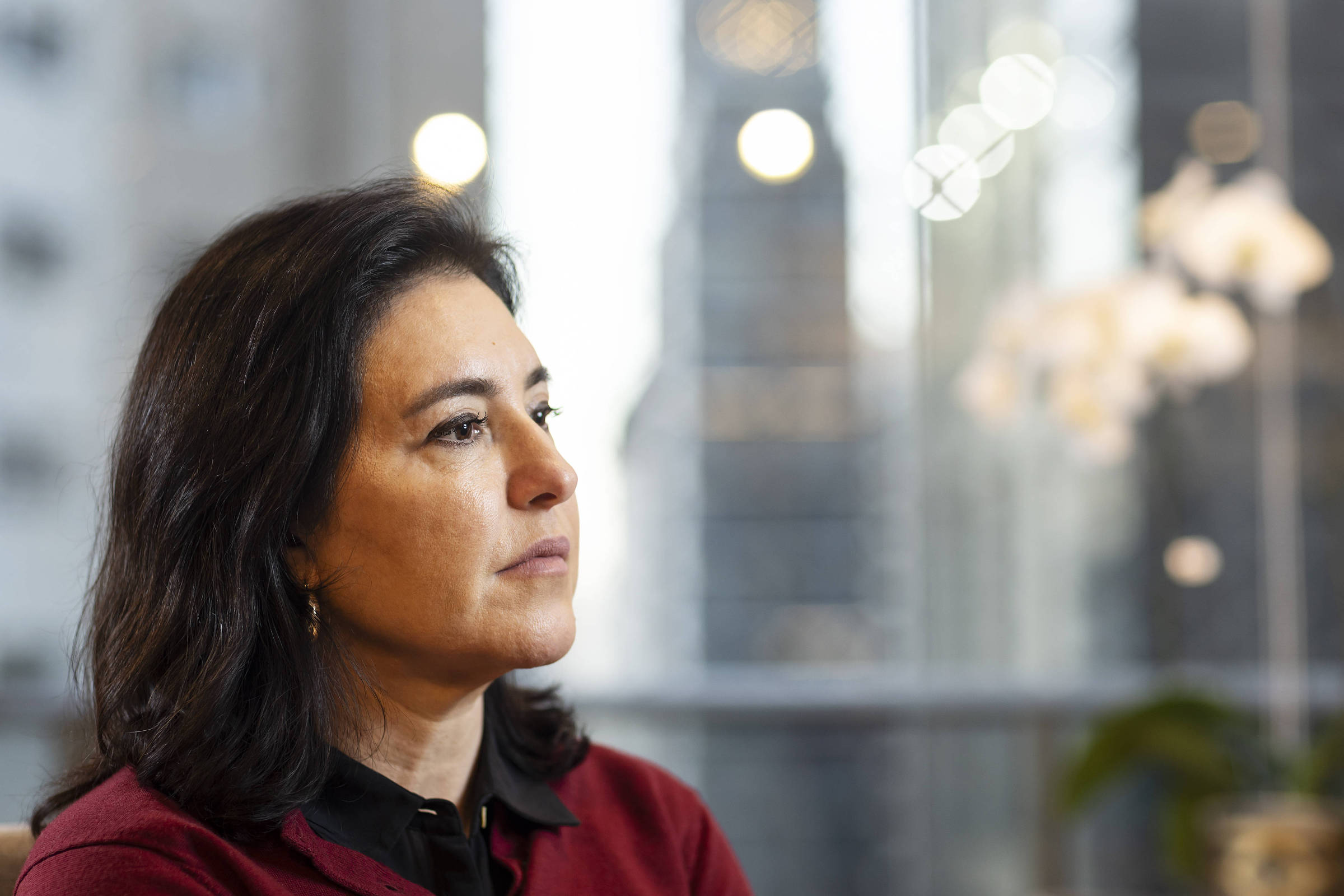 A Nova Geração Política: Reflexões de Simone Tebet sobre Michelle Bolsonaro e o Papel da Mulher na Política