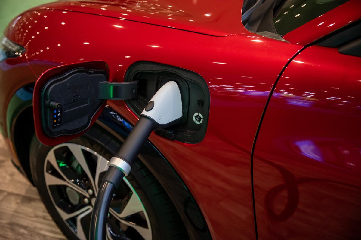 A Evolução do Carregamento de Veículos Elétricos: Uma Viagem de 600 Milhas
