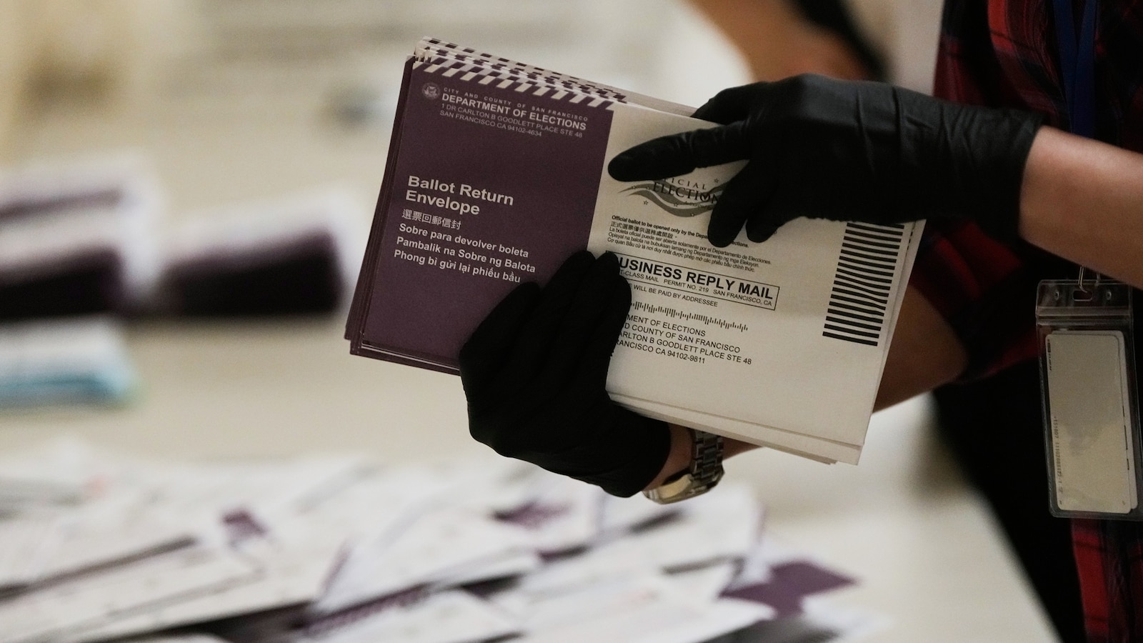 Apelações: Trump recebe vitória temporária em disputa sobre votação por correspondência