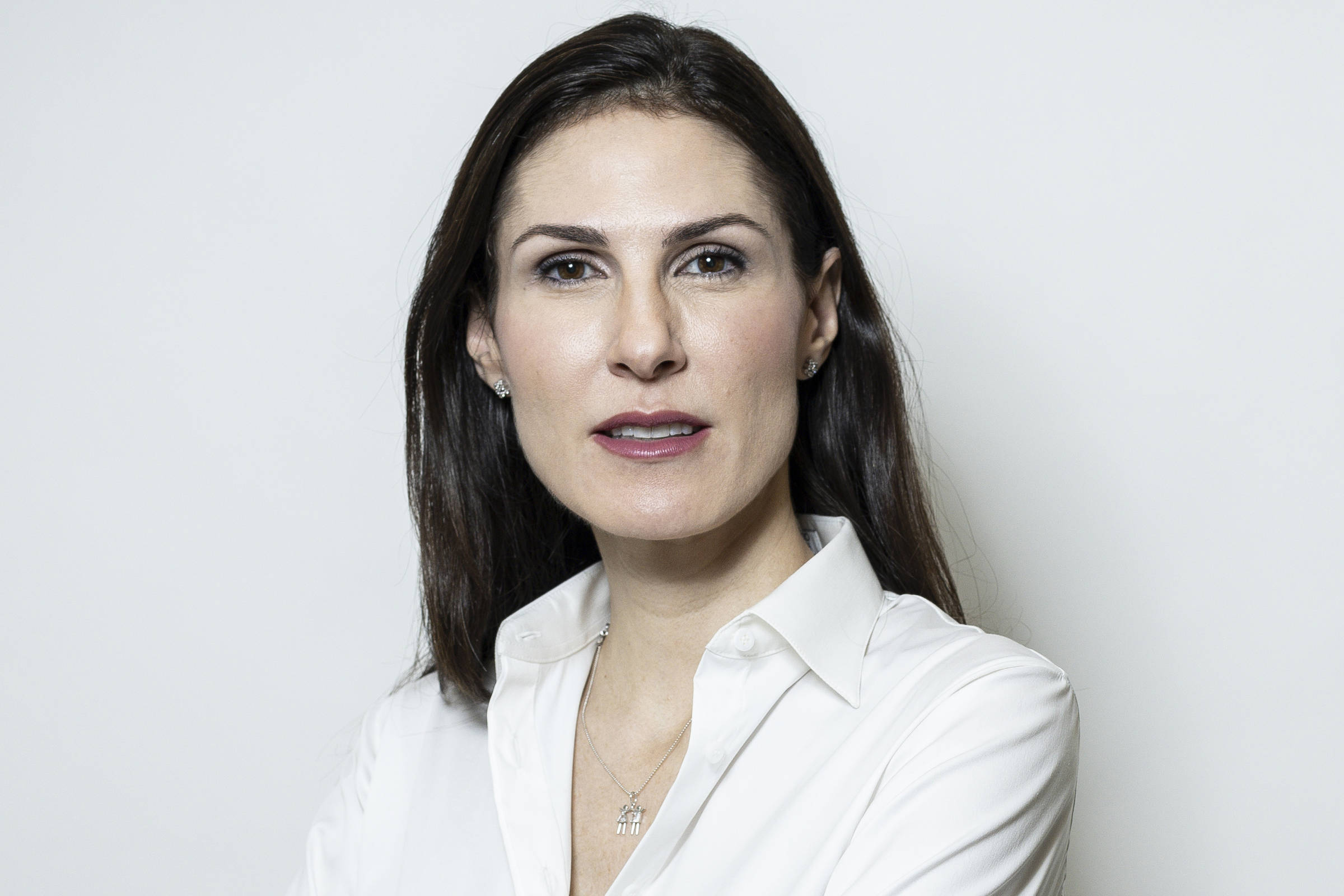 Marina Helena: Uma Nova Visão para a Política Brasileira