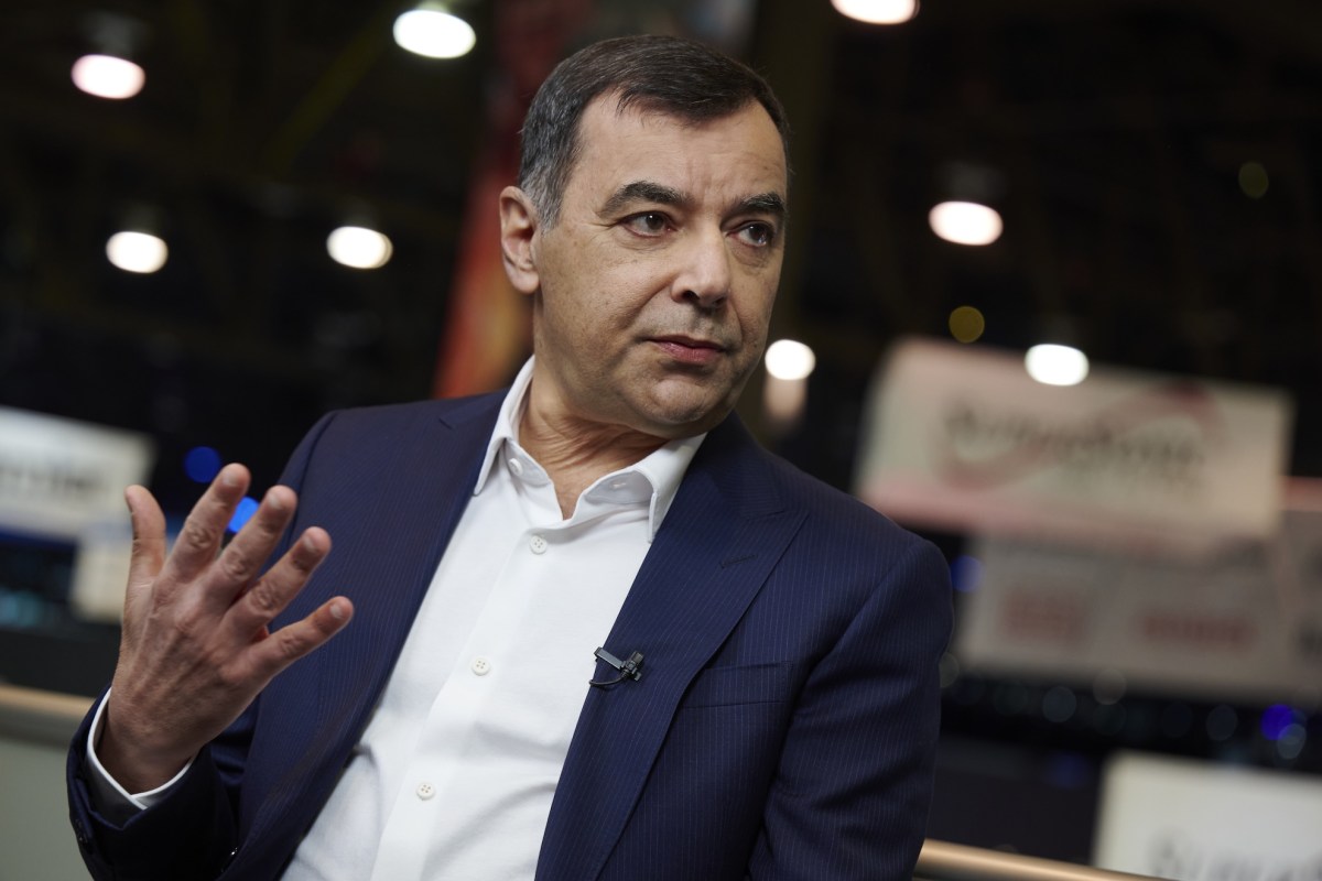 Mudanças na Liderança da Mobileye: Amnon Shashua Assume a Presidência do Conselho e Prepara a Empresa para o Futuro dos Robotaxis e Robótica