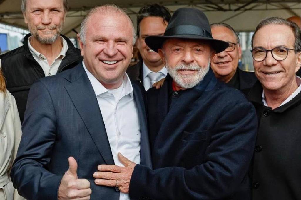 Estratégia de Centro: Merísio Busca Transformar a Política de SC