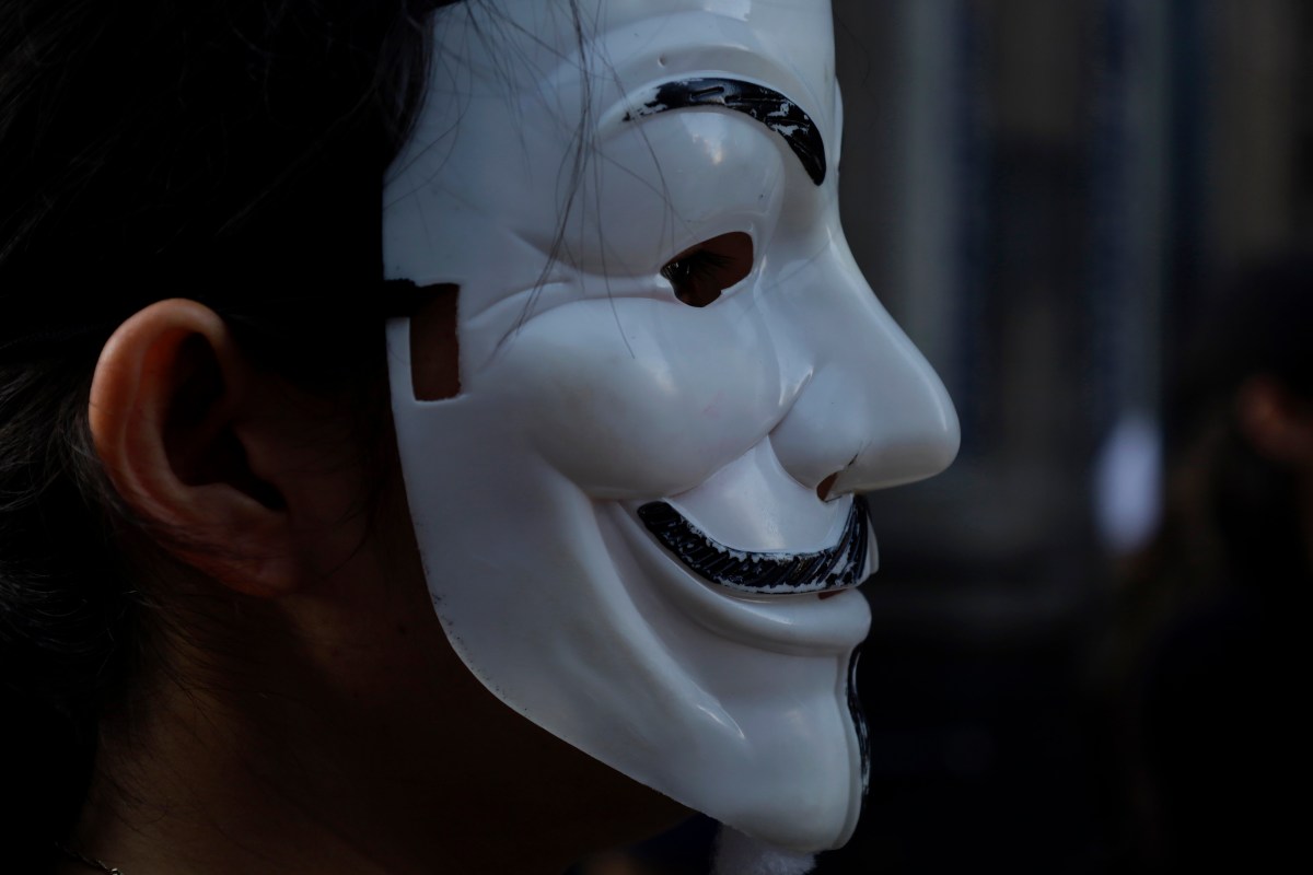 O Hacktivista Anônimo que Desafiou os Criadores de Spyware