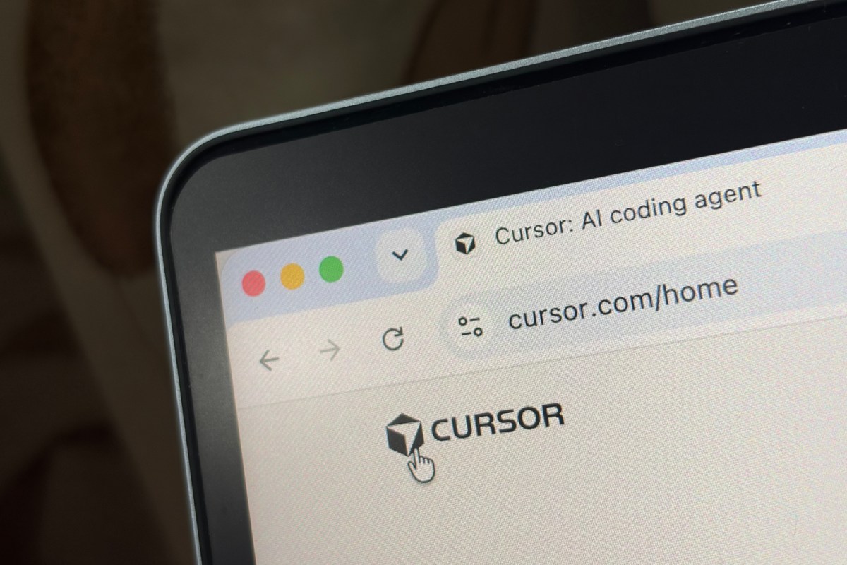 Cursor Amplia Suas Operações na Índia Antes da Aquisição da SpaceX